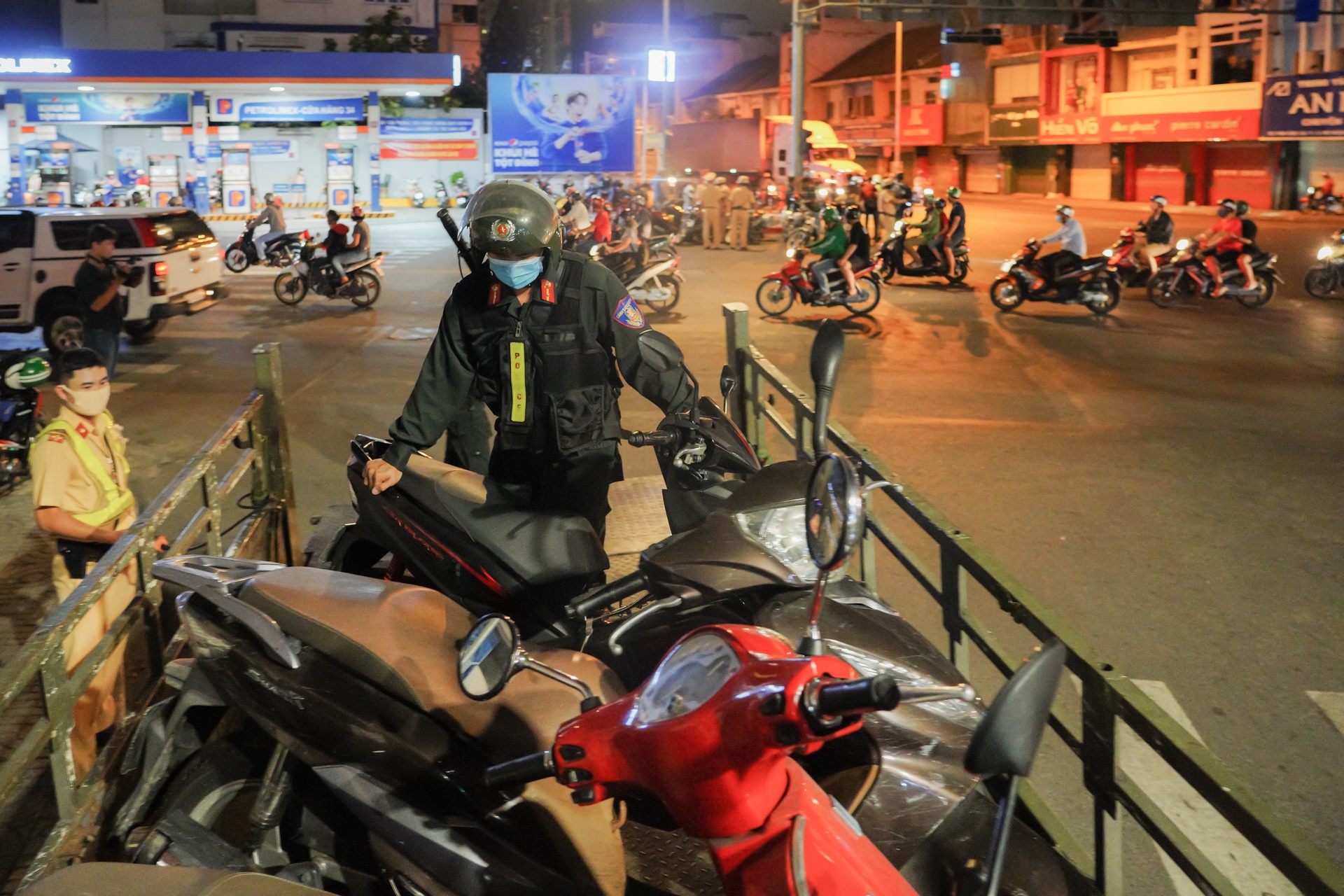 xu phat nong do con anh 2