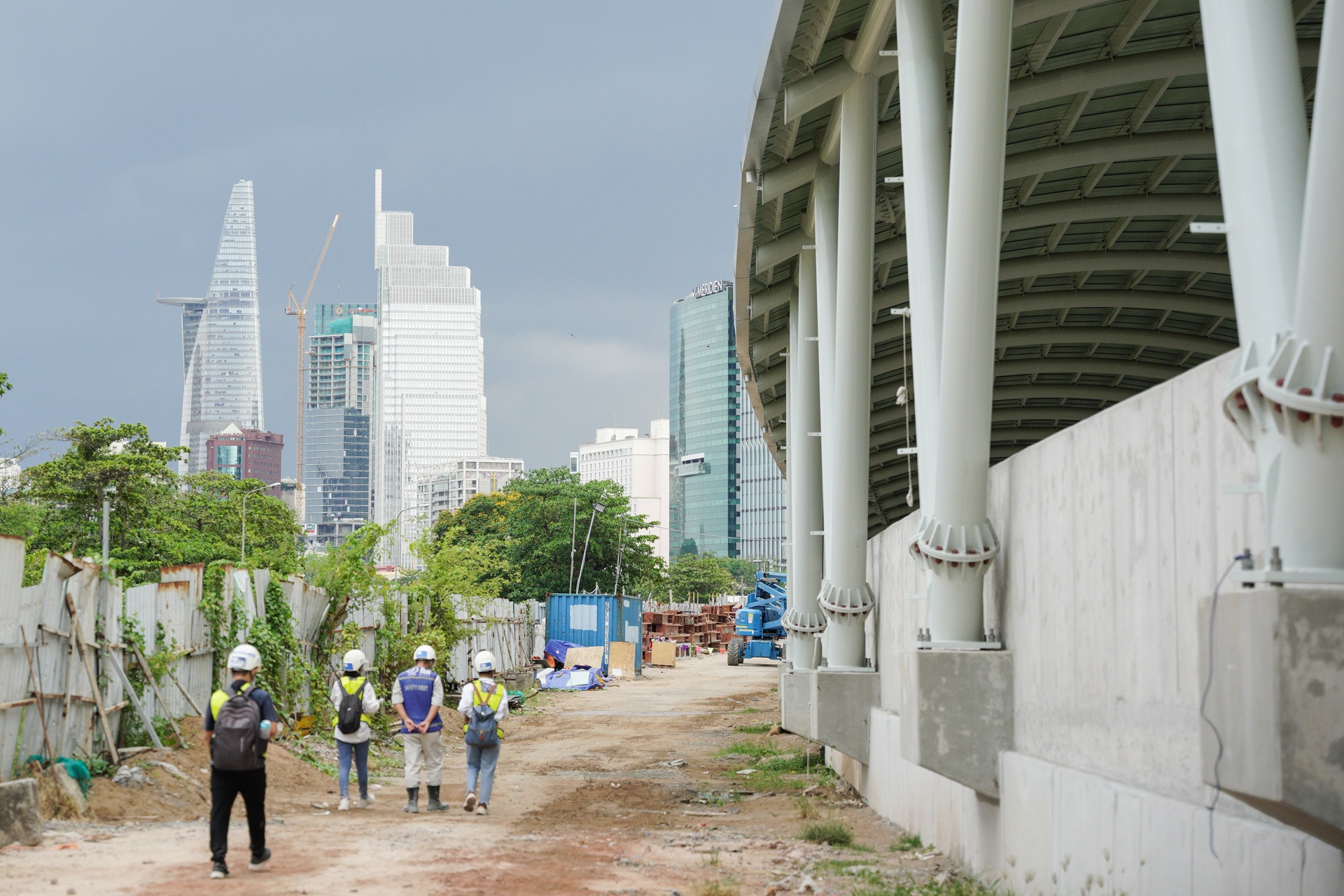 Metro Ben Thanh - Suoi Tien anh 11