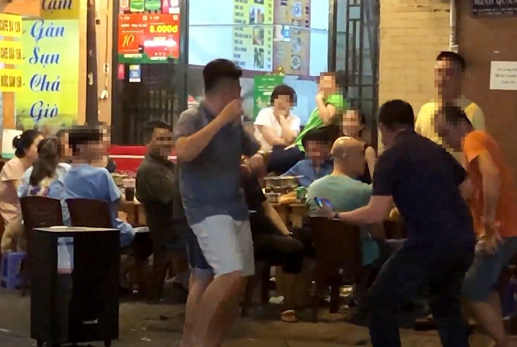 xử lý ô nhiễm tiếng ồn karaoke ảnh 3 xu ly o nhiem tieng on karaoke anh 3