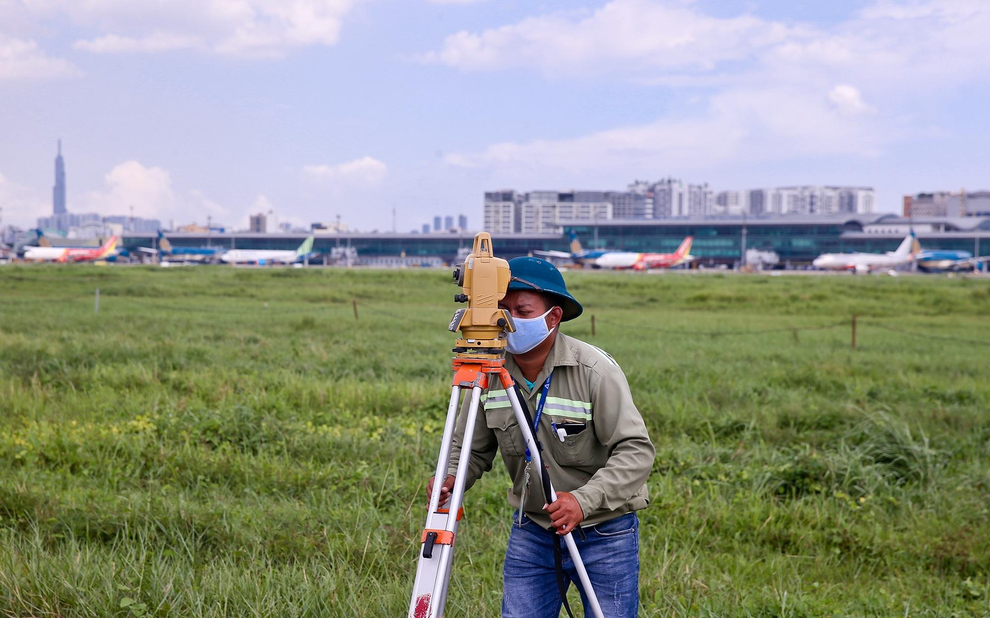 san bay Tan Son Nhat anh 6