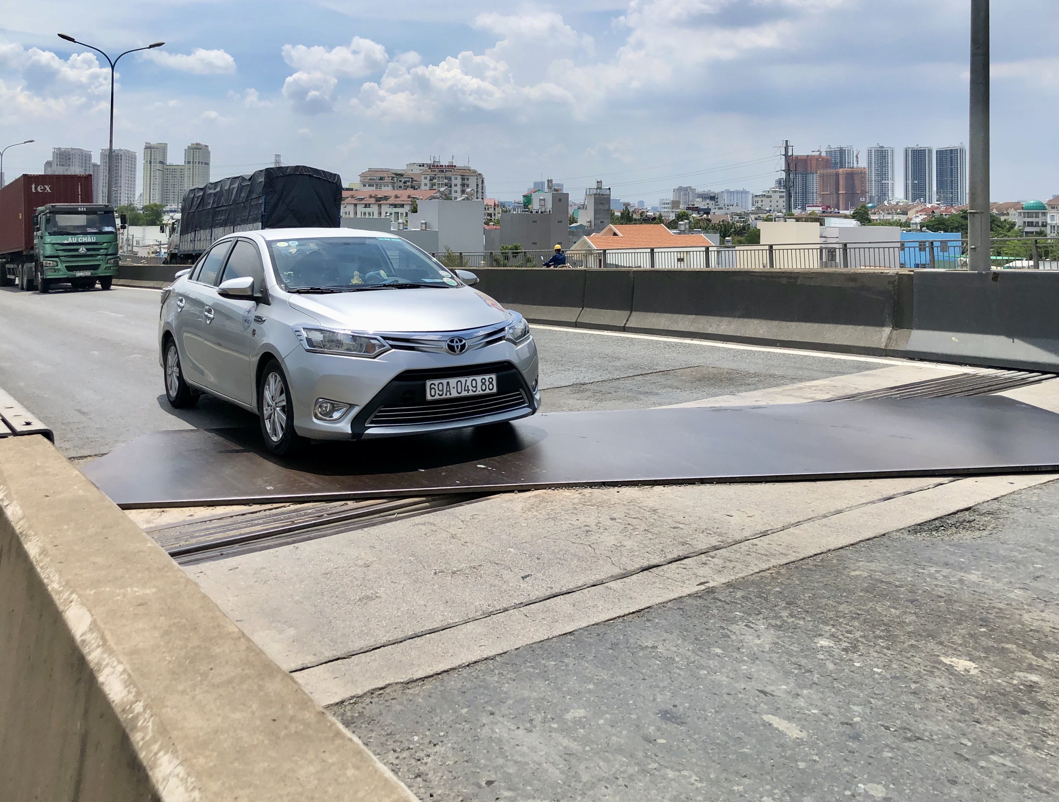 cau Phu My thay moi khe co gian anh 1