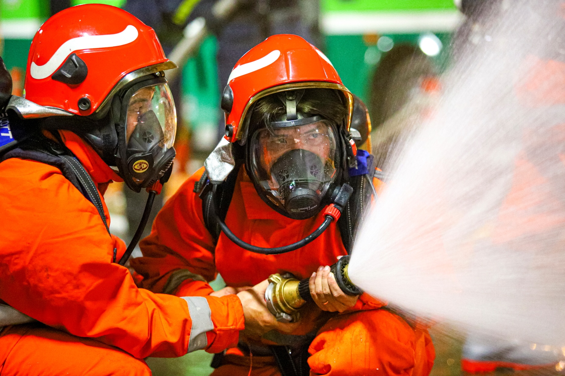 Hon 300 nguoi dien tap chua chay trong ham Thu Thiem hinh anh