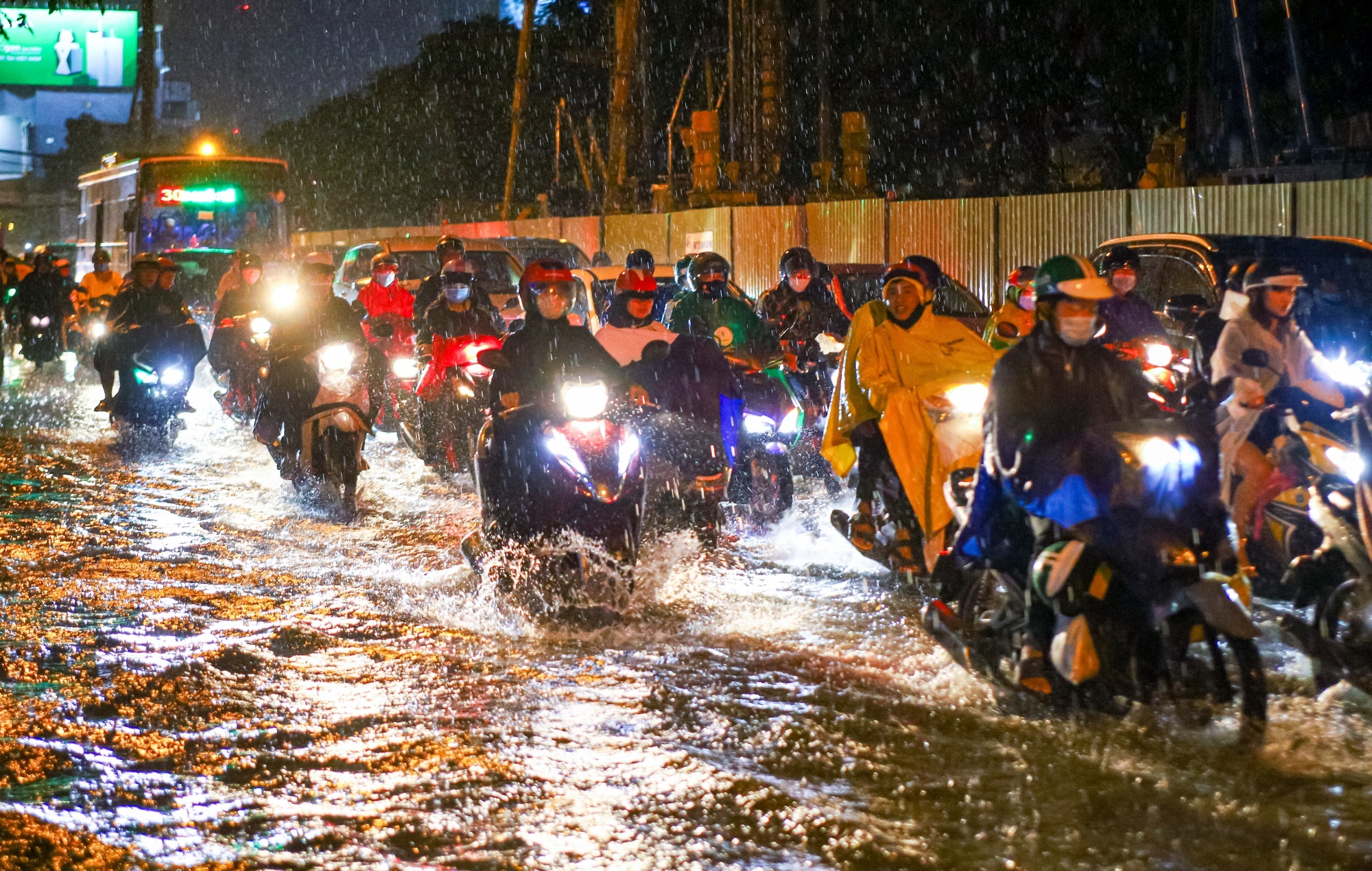 TP.HCM chieu mua dong anh 1