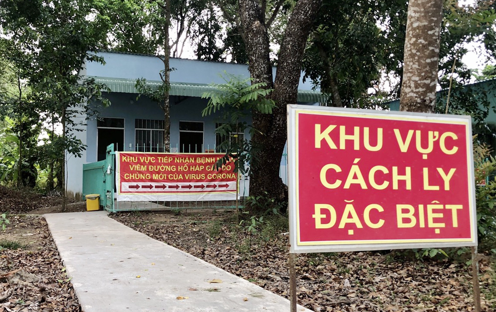 6 nguoi nhap canh cung benh nhan 1440 anh 1