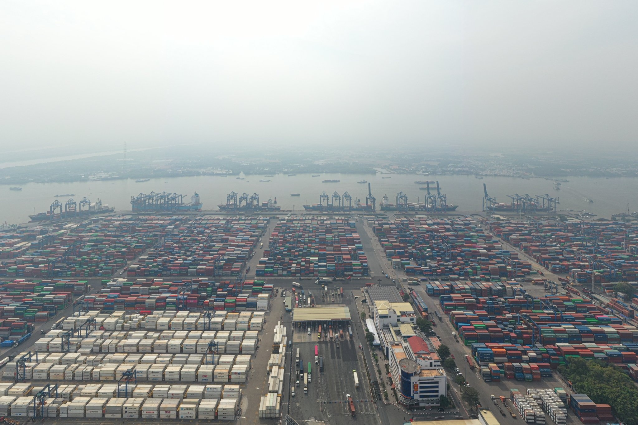 TP.HCM day dac mu kho anh 11