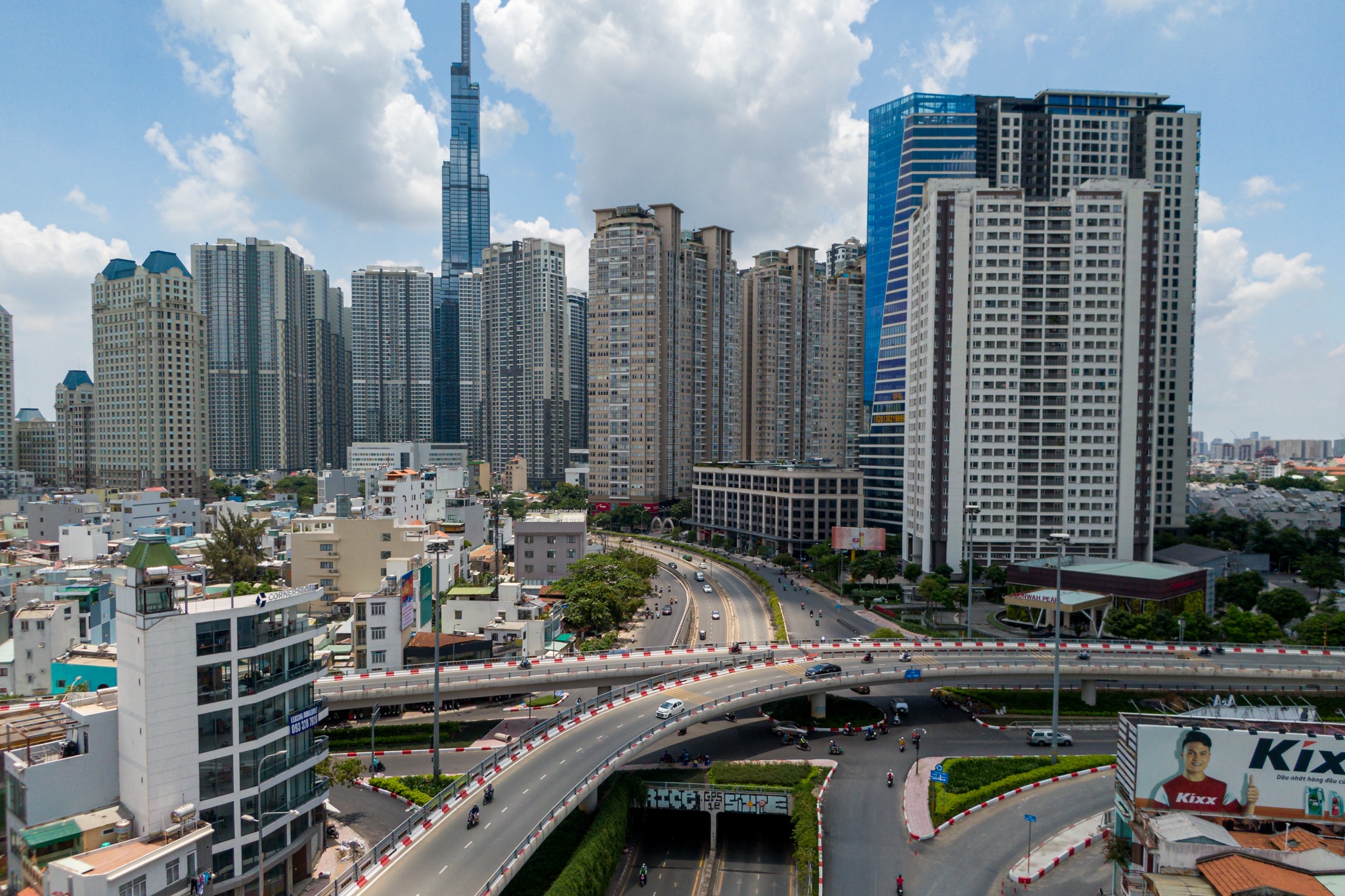 Dien mao cong trinh nang duong Nguyen Huu Canh anh 1