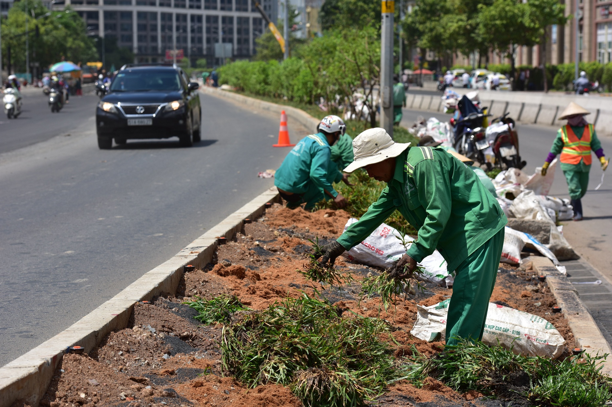 Dien mao cong trinh nang duong Nguyen Huu Canh anh 10