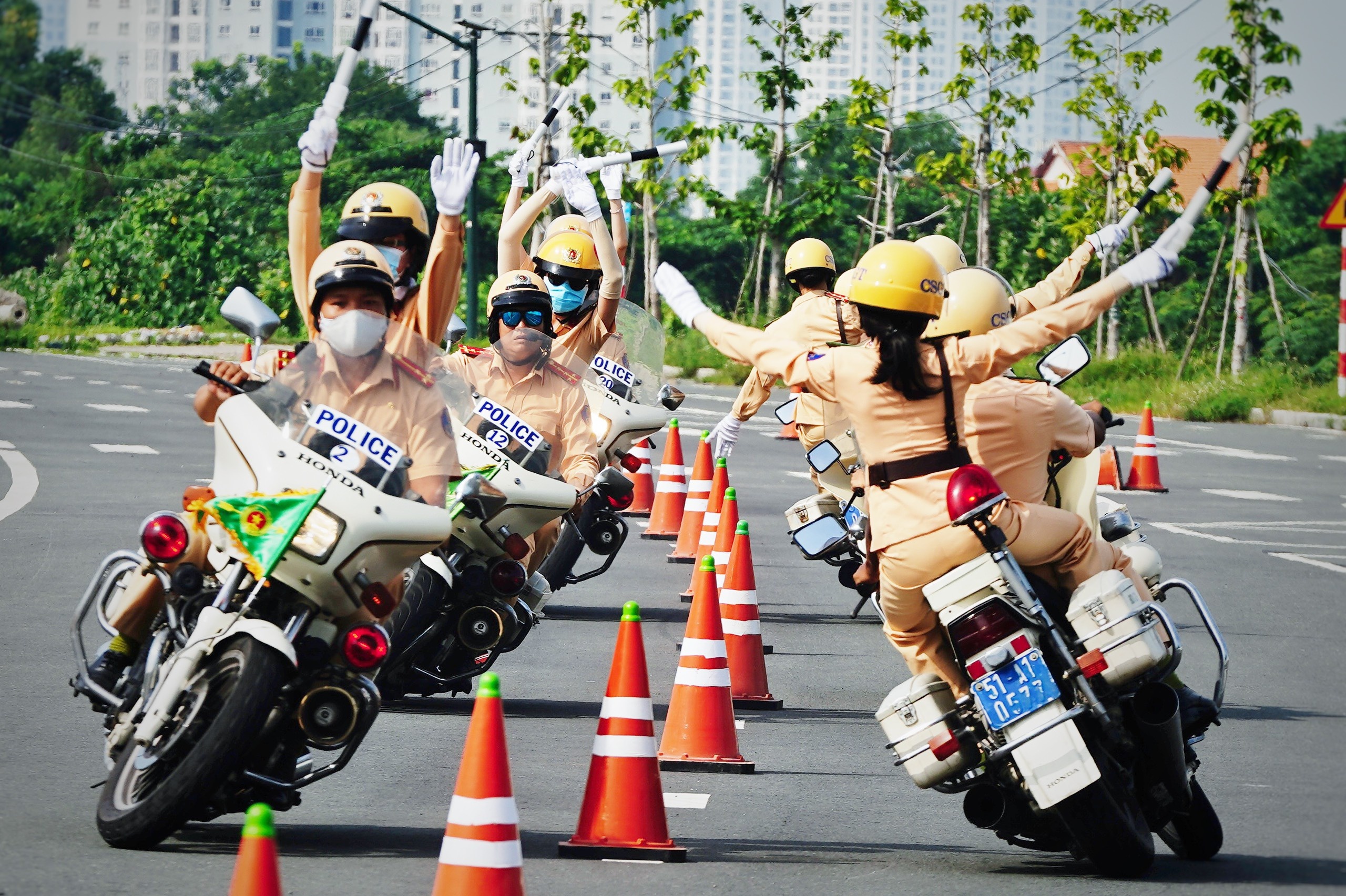 TP.HCM cam nhieu tuyen duong trung tam trong ngay 30/4 hinh anh