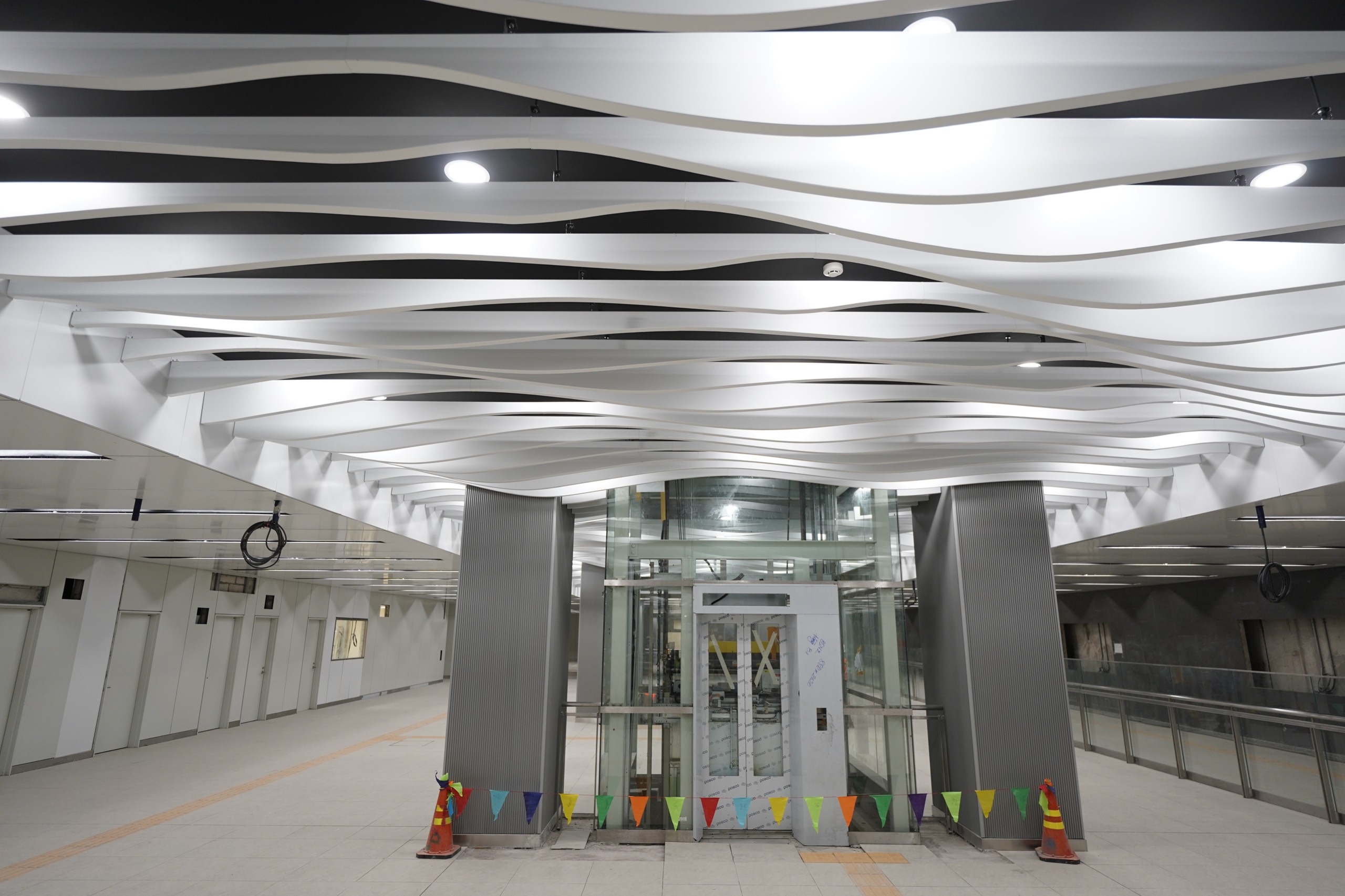 Tang 1 ga ngam Ba Son tuyen metro so 1 can dich som hinh anh