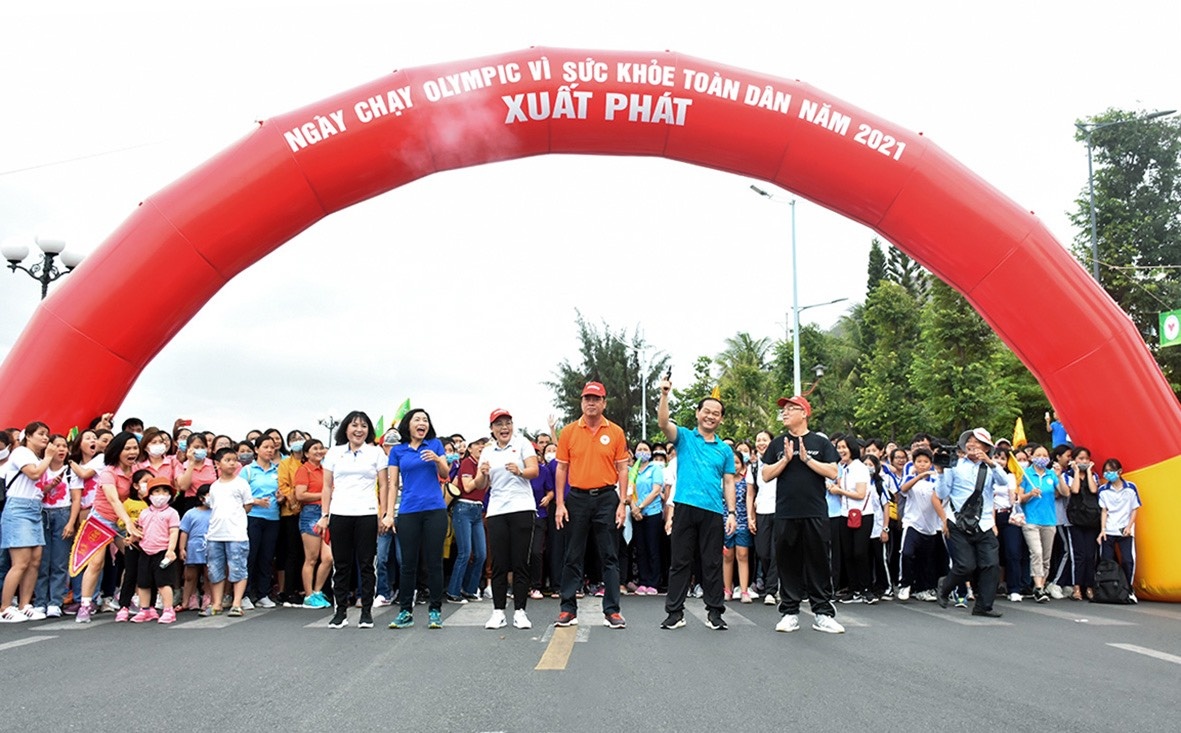 Hoan hoat dong the thao trong thang 5 anh 1