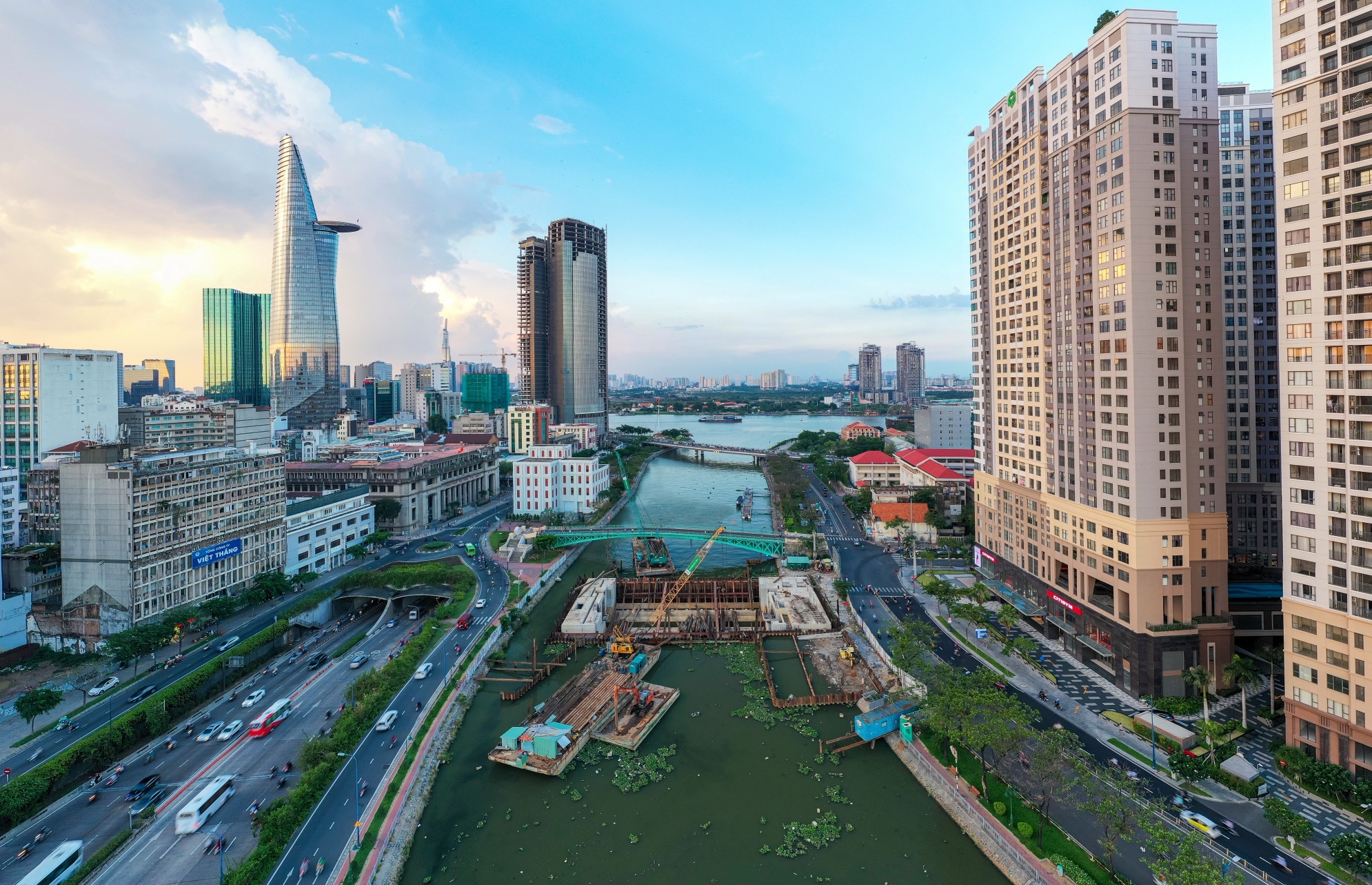 du an giao thong anh 8