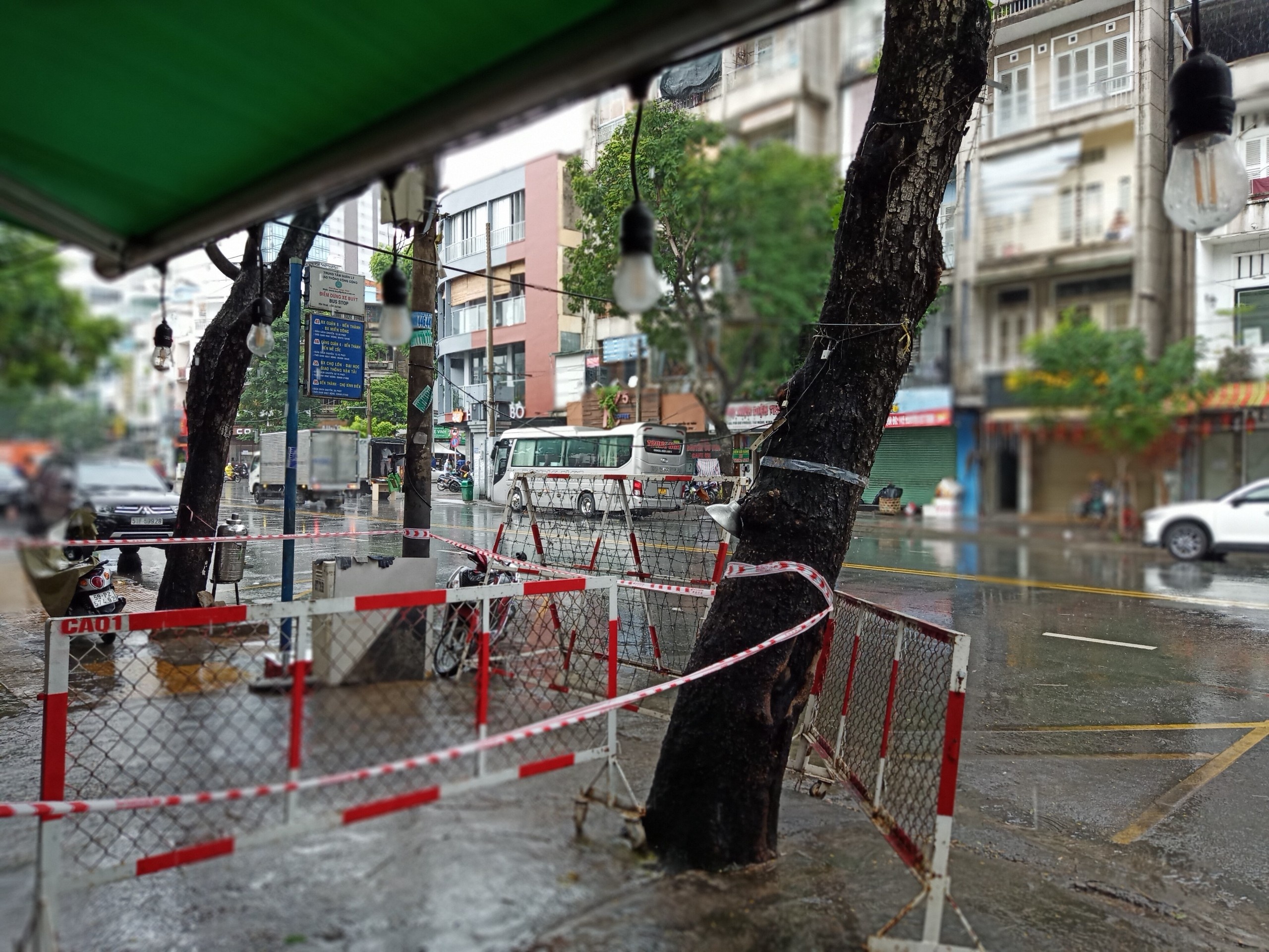 TP.HCM phong toa quan com tam o quan 1 anh 1