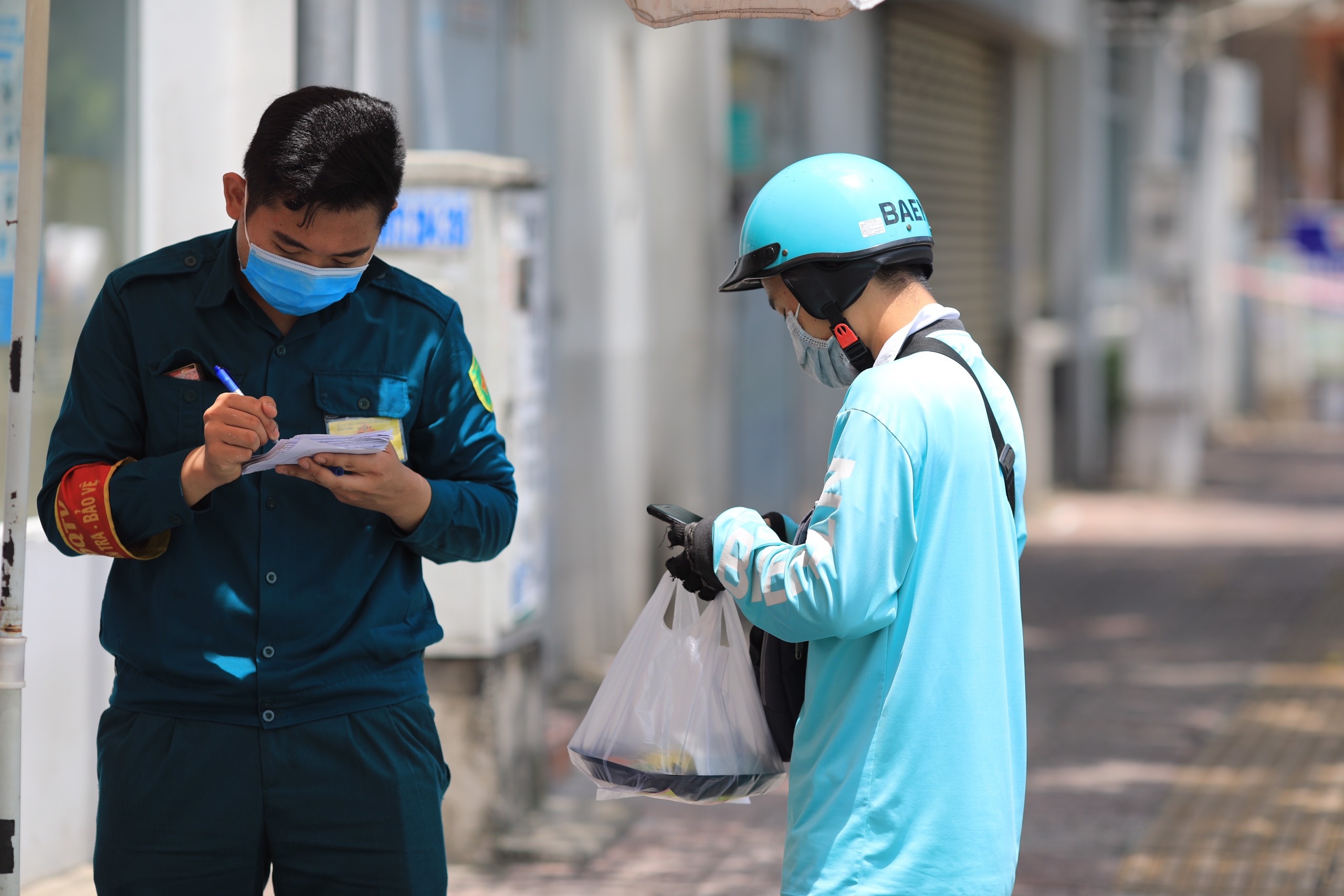 phong toa benh vien quan 4 anh 4