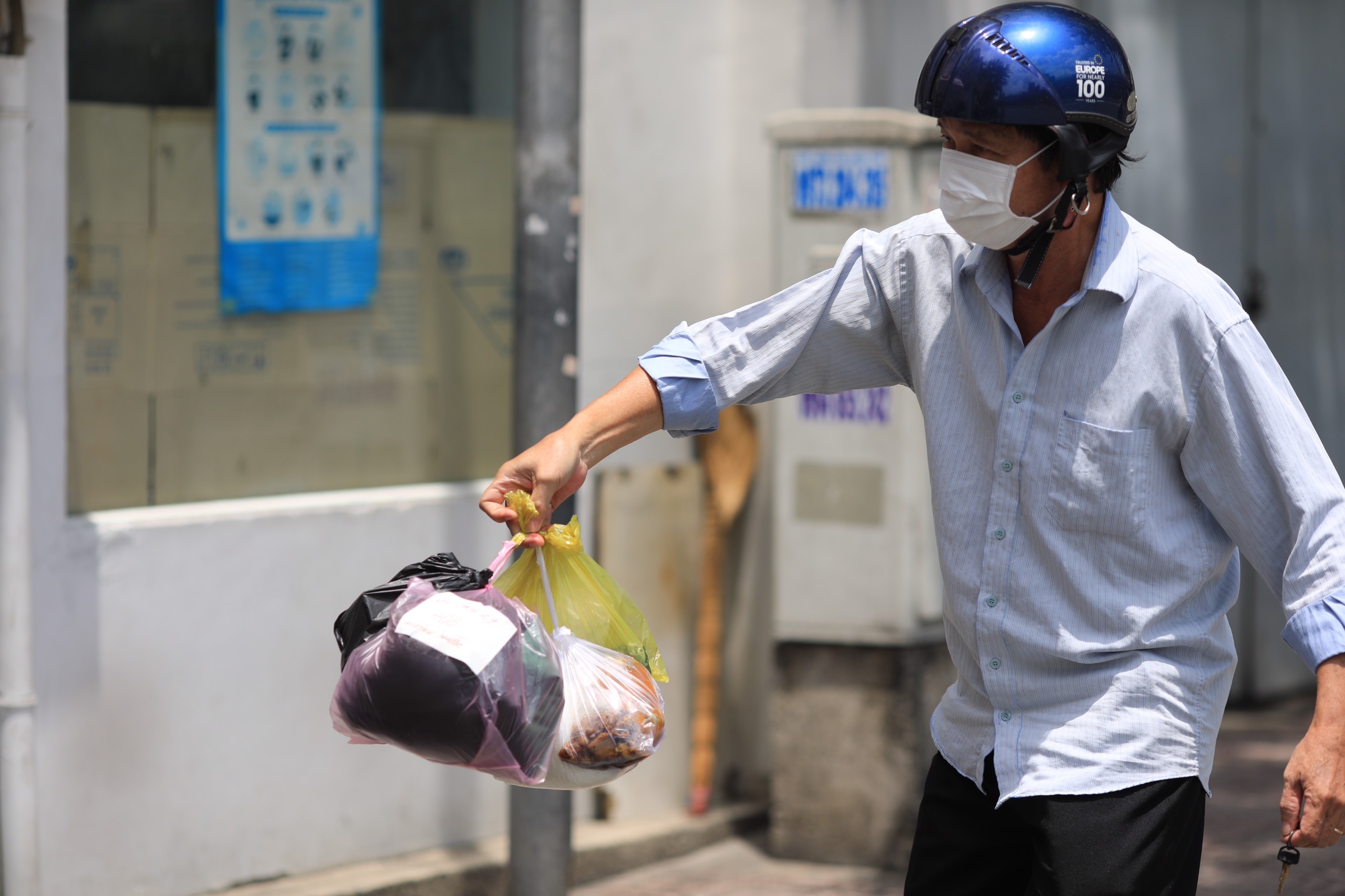 phong toa benh vien quan 4 anh 5