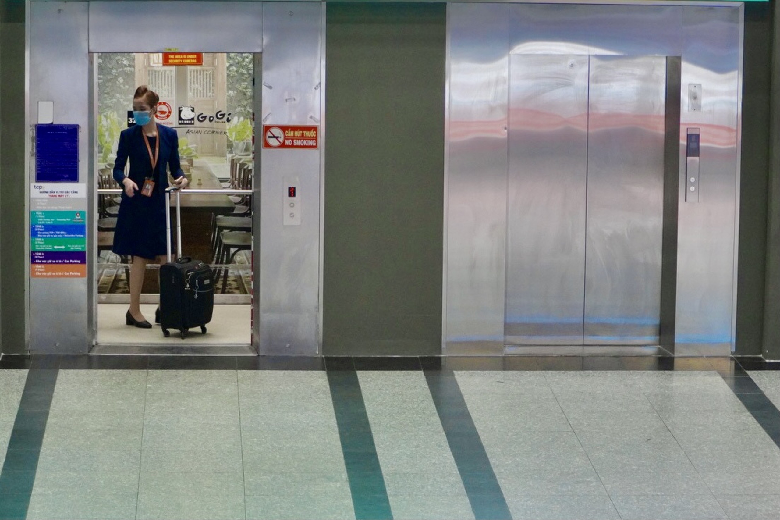 Da lap xong 2 thang may o san bay Tan Son Nhat hinh anh