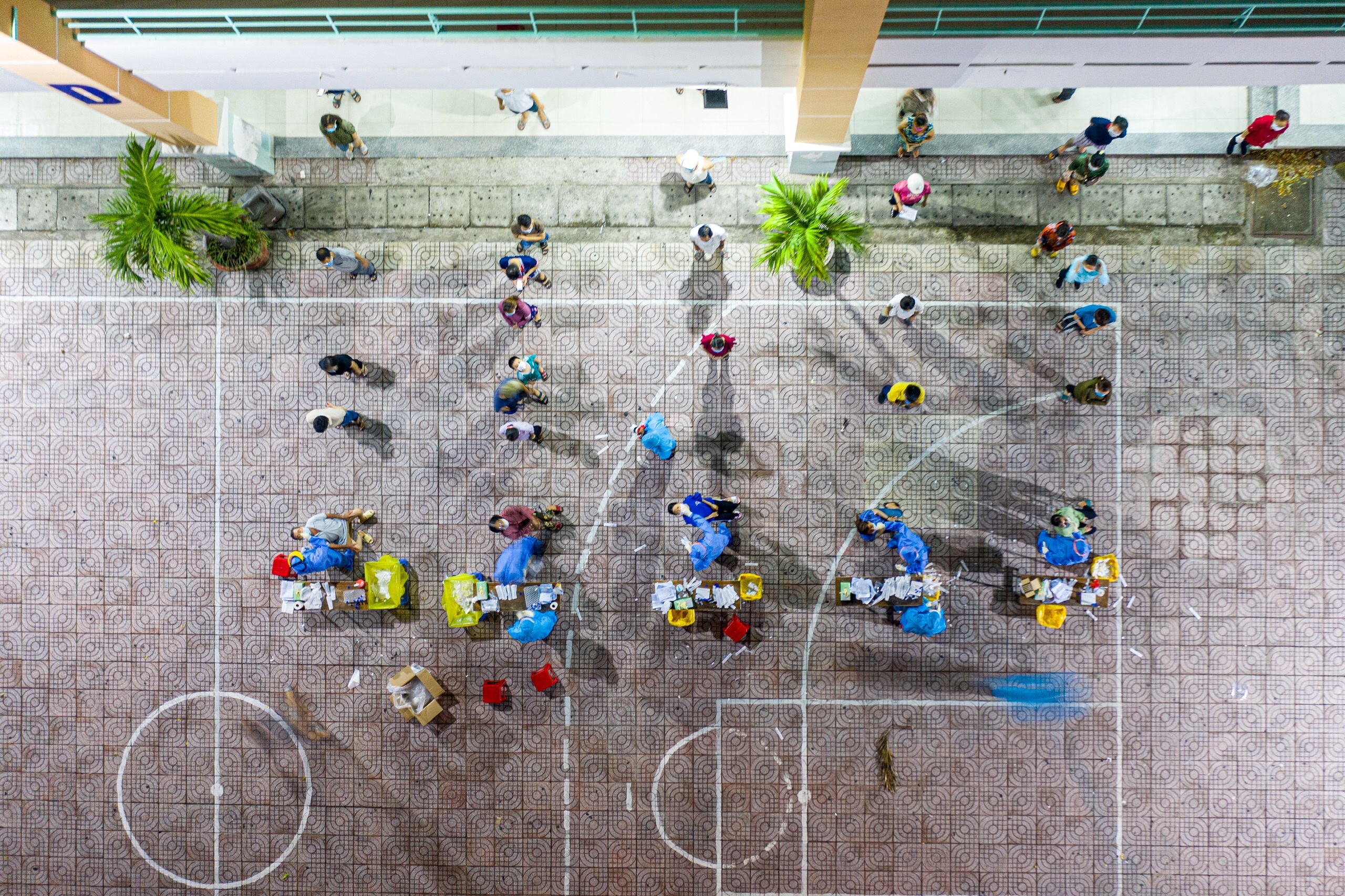 lay mau o Binh Tan anh 6