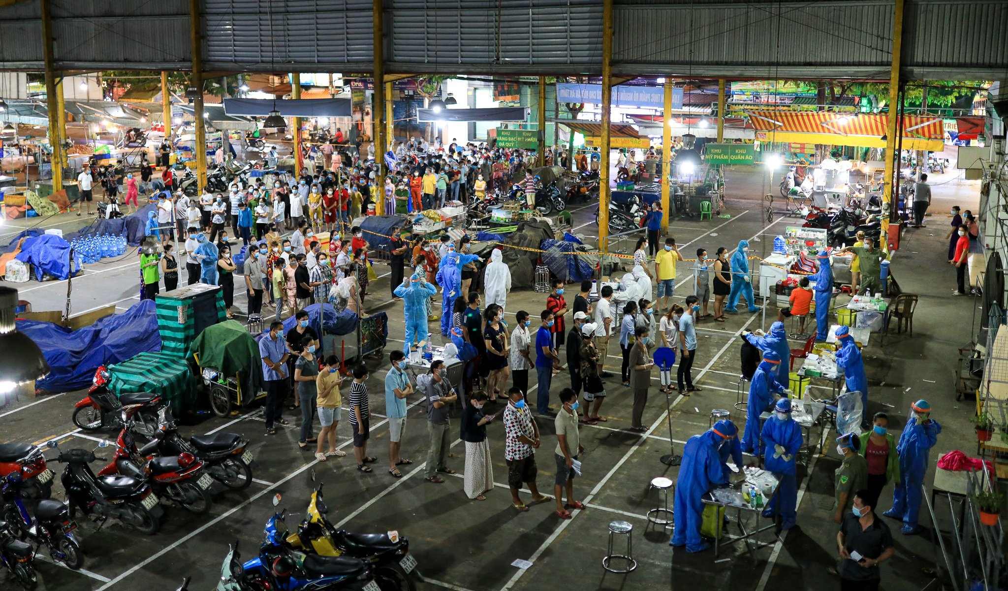 TP.HCM tim nguoi tung den 3 dia diem anh 1