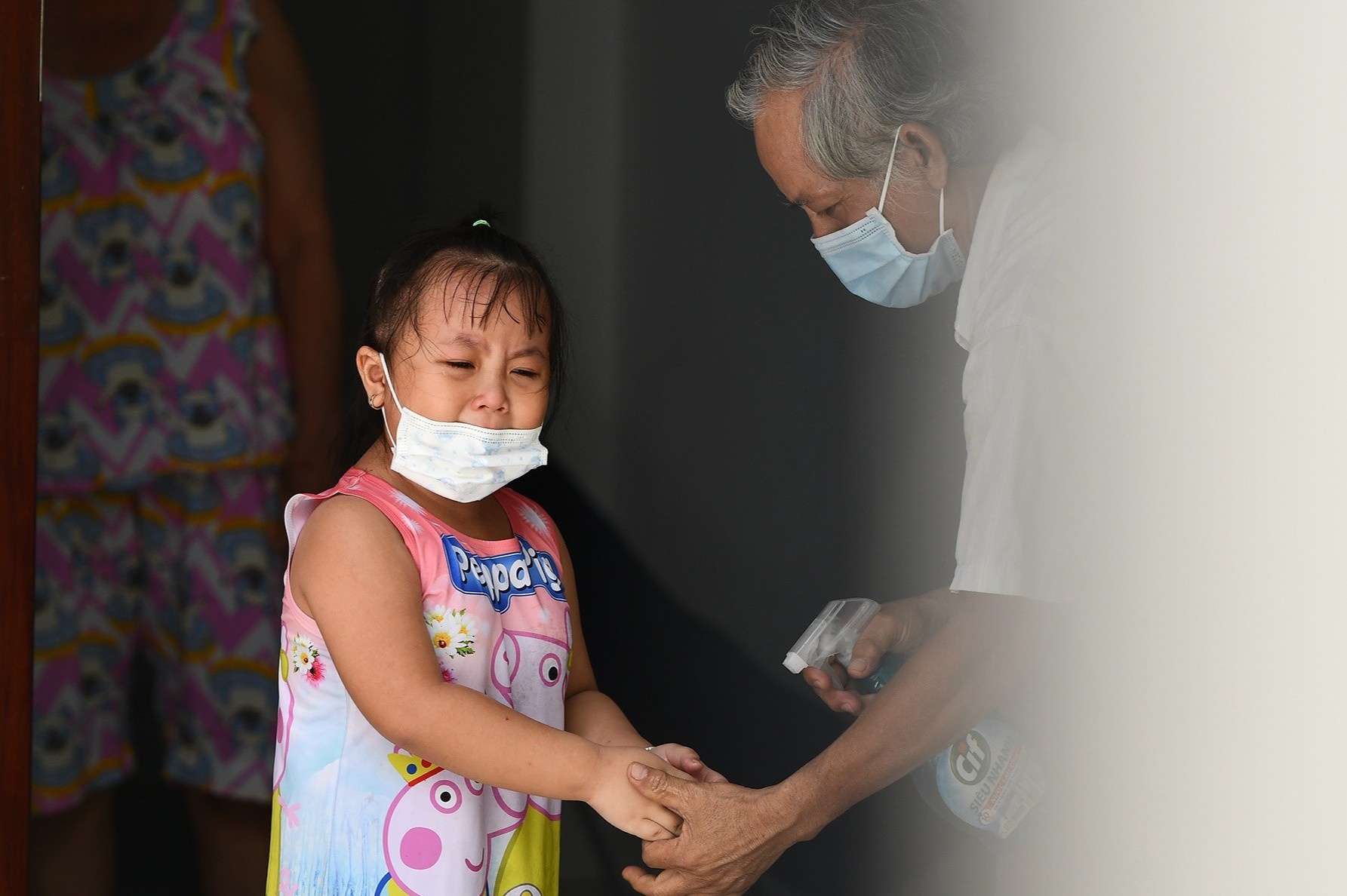 So Y te TP.HCM: Khong phai nguoi nao cung du dieu kien cach ly tai nha hinh anh