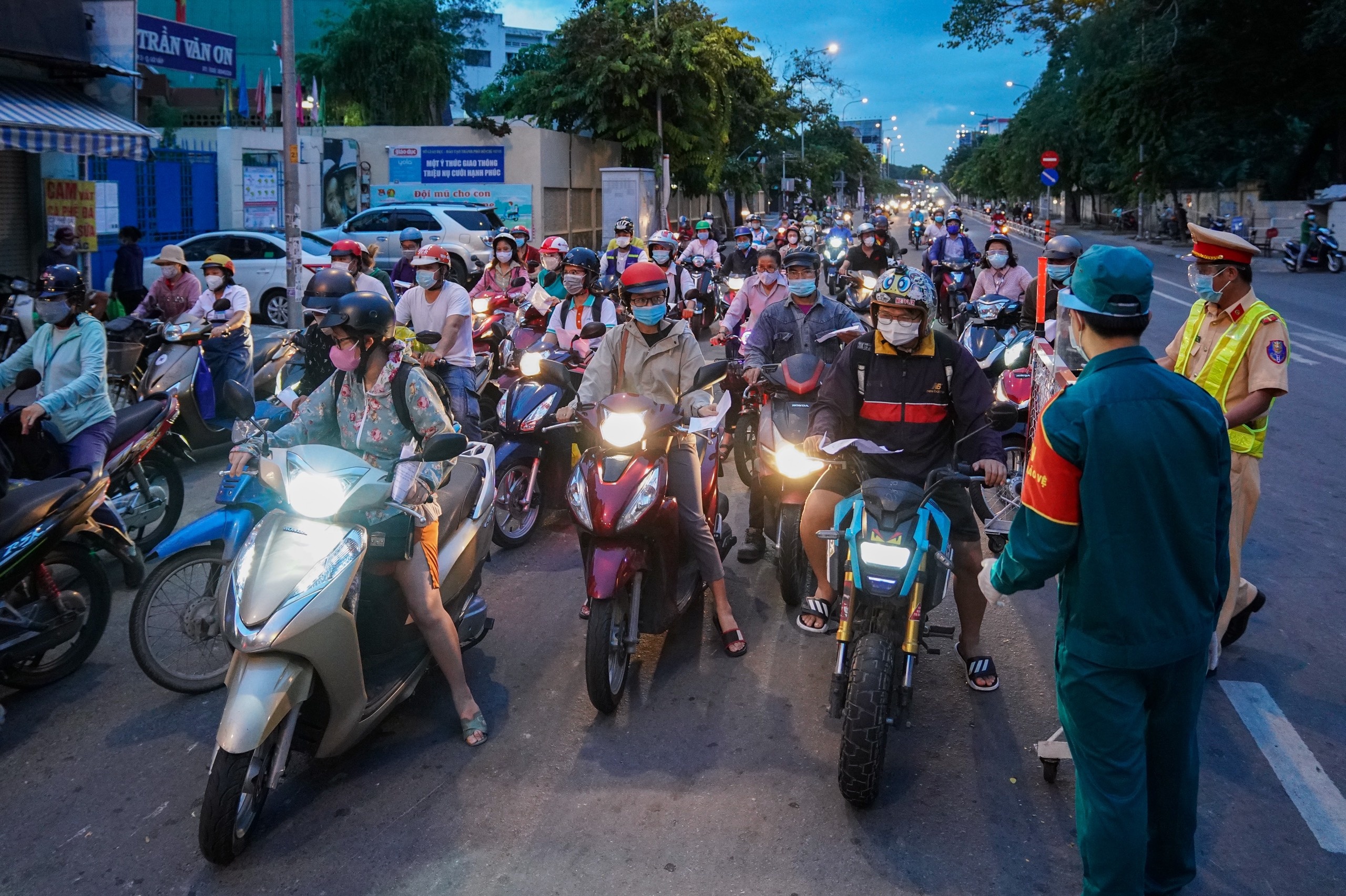 chot kiem soat Nguyen Kiem anh 8