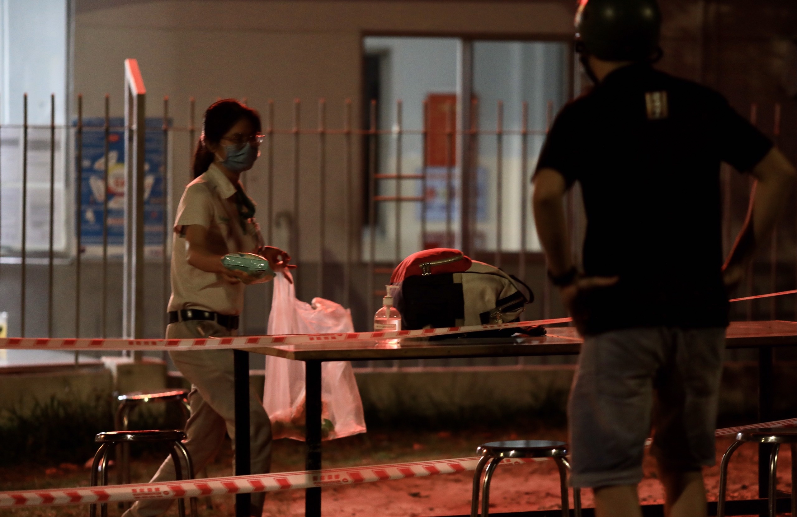 phong toa phuong Tang Nhon Phu A va Long Thanh My anh 1