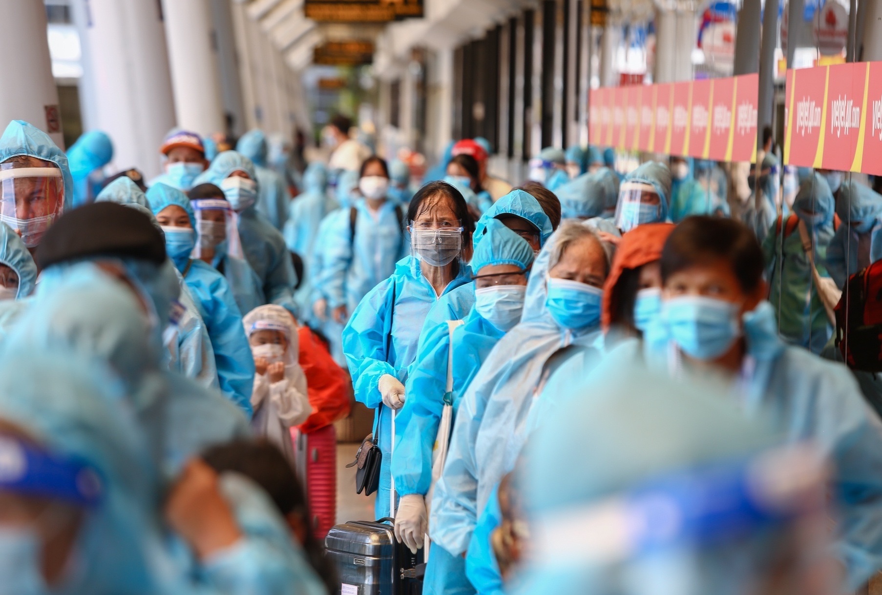 Thua Thien - Hue thue may bay don 240 nguoi tu TP.HCM hinh anh