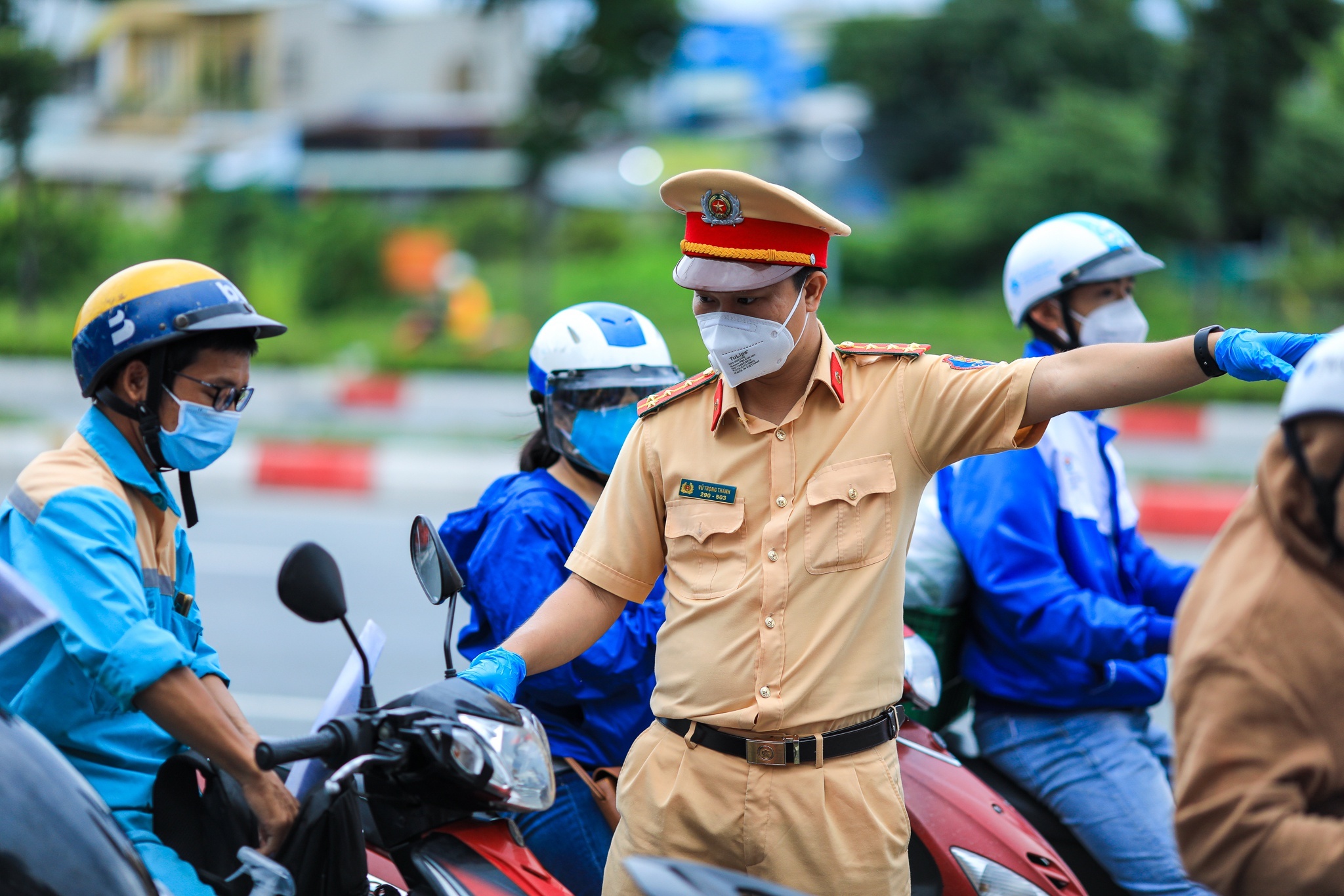 Phuong an di lai o TP.HCM sau ngay 1/10 hinh anh