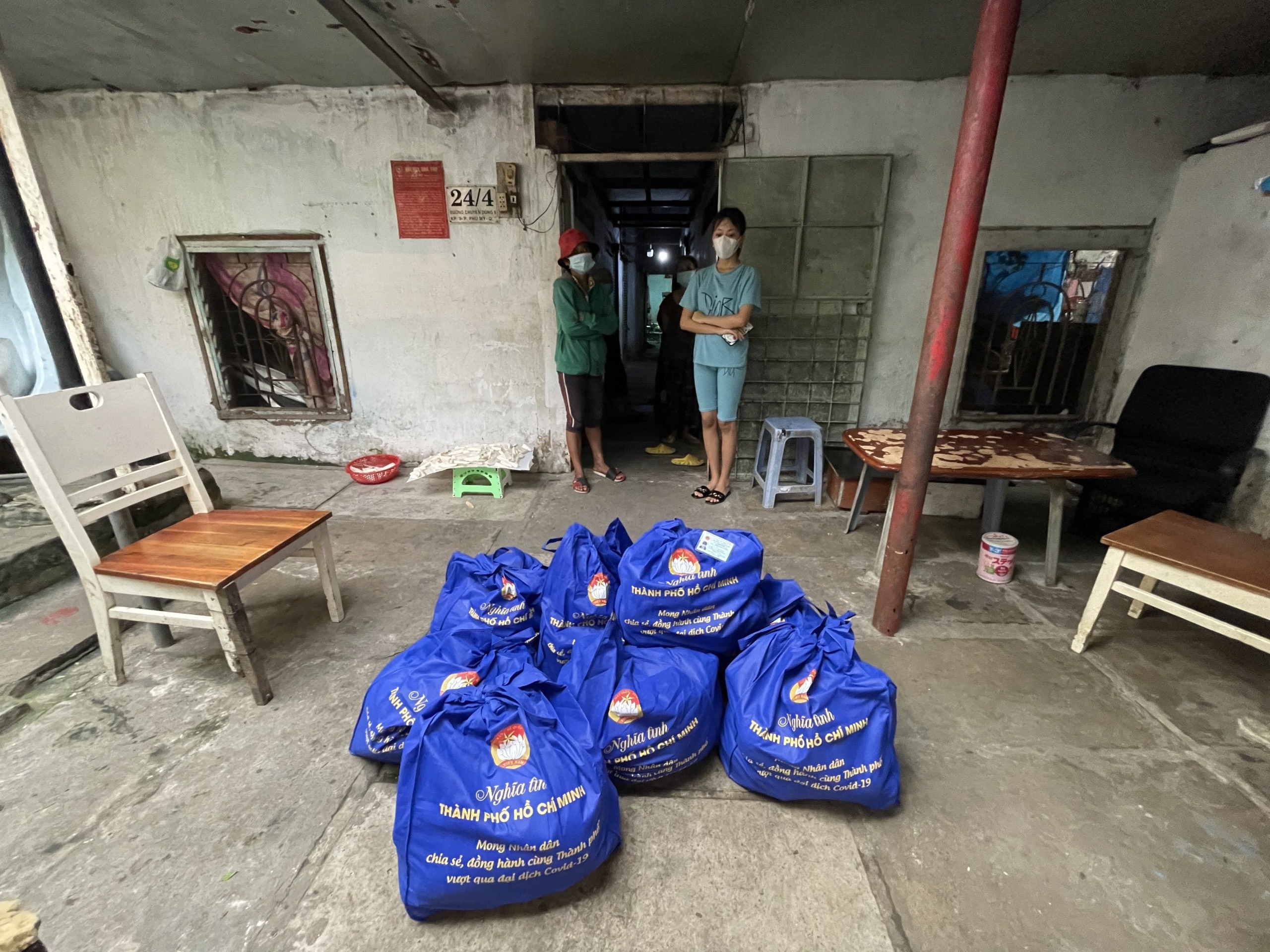 Ho kho khan o TP.HCM nhan tu 1, 2 den 1, 5 trieu dong tien mat anh 1