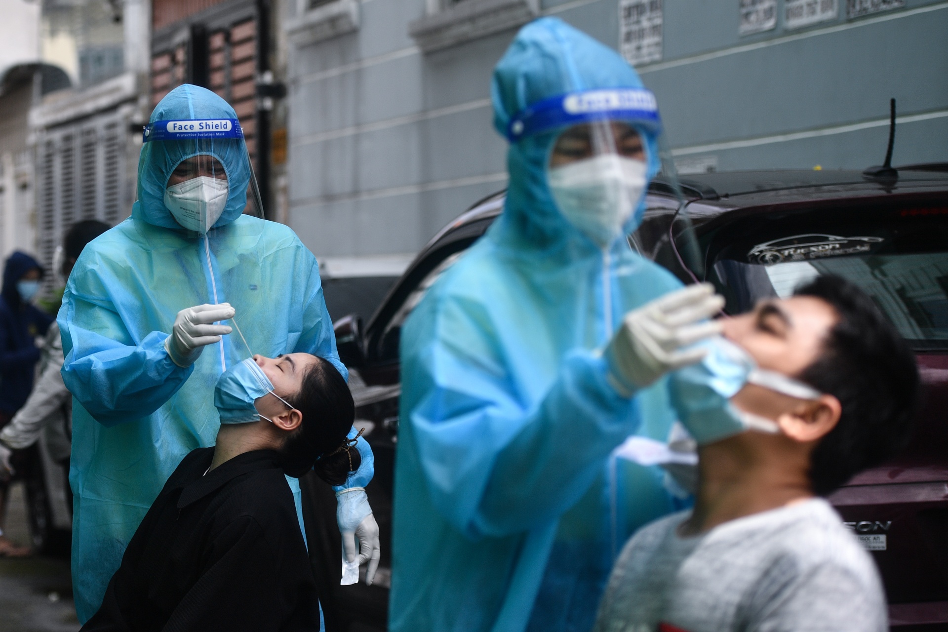 nguoi tren 50 tuoi tiem vaccine Covid-19 anh 2