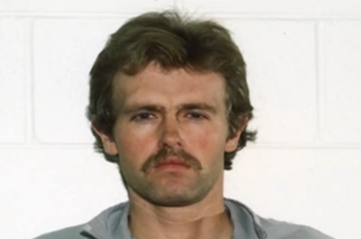 nguoi phu nu trang hoa anh 3