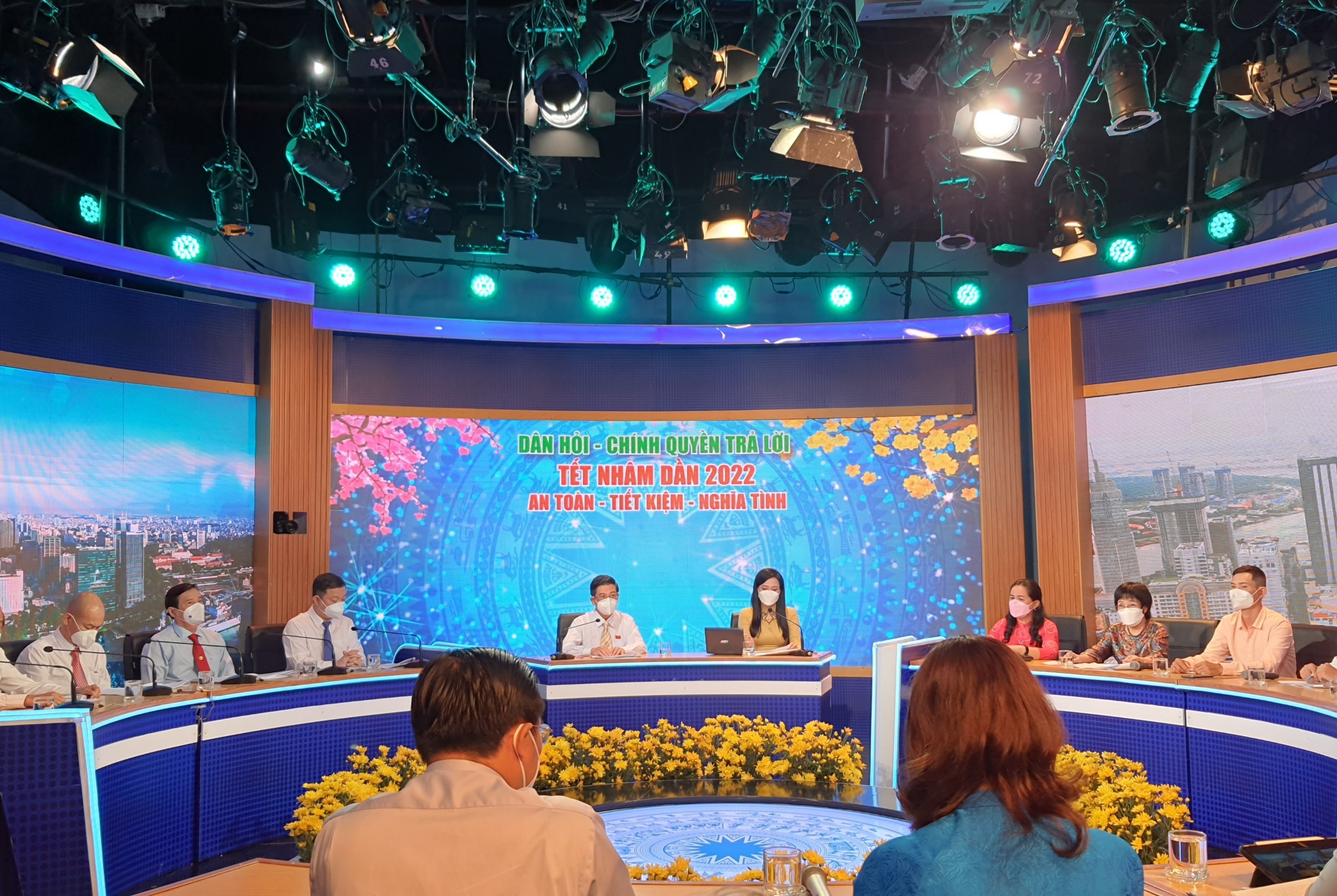 TP.HCM khoi dong so dau livestream Dan hoi - Chinh quyen tra loi anh 1