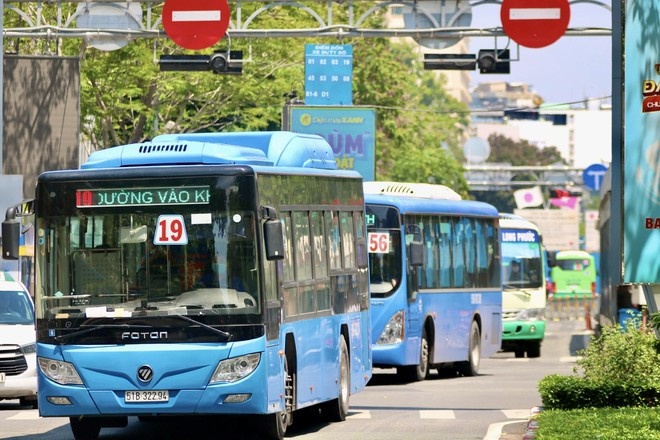 85 tuyen xe buyt o TP.HCM hoat dong tro lai hinh anh