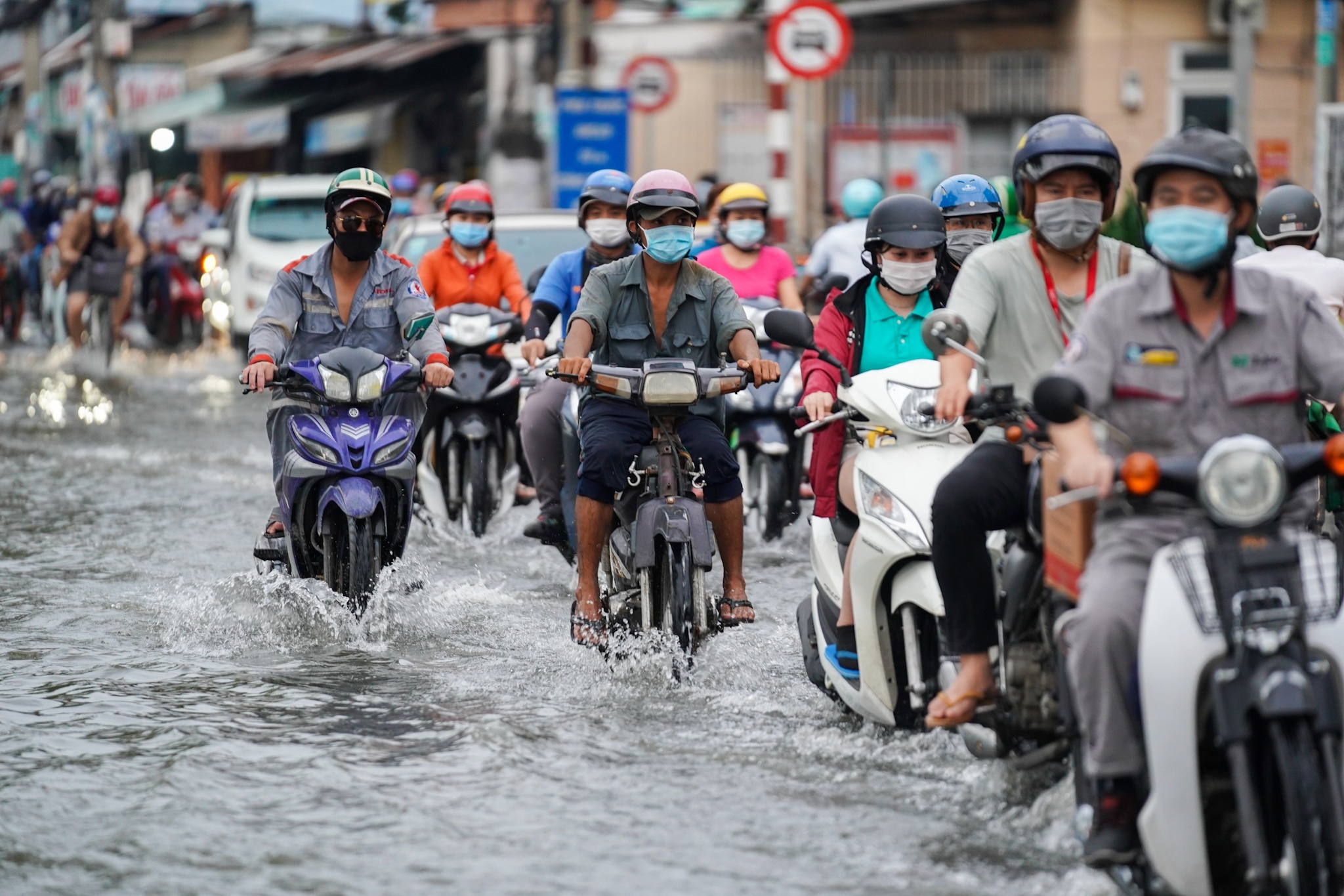 TP.HCM dat dinh trieu cuong hom nay hinh anh