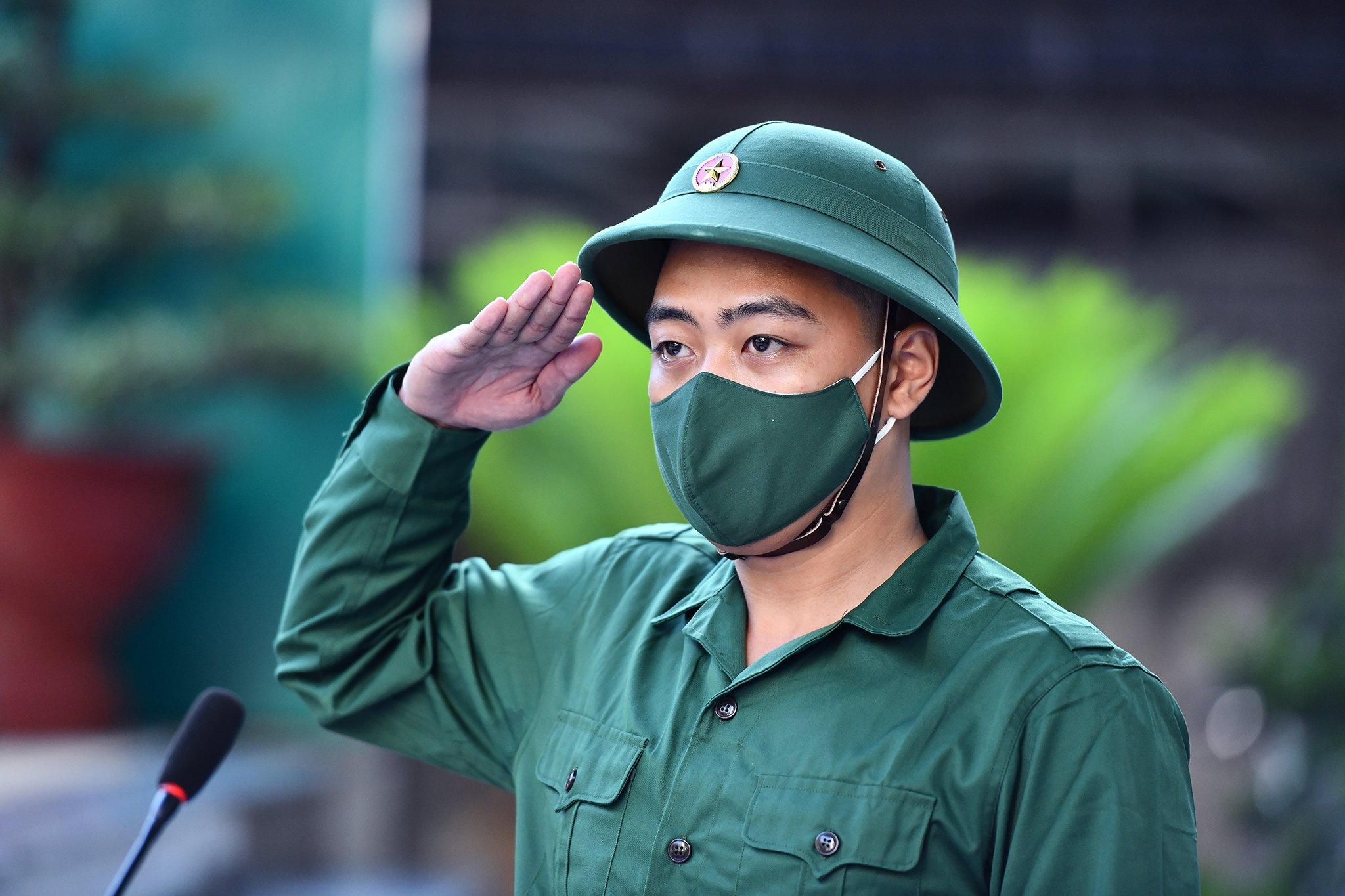 De xuat TP.HCM ho tro phau thuat mat cho cong dan di nghia vu hinh anh