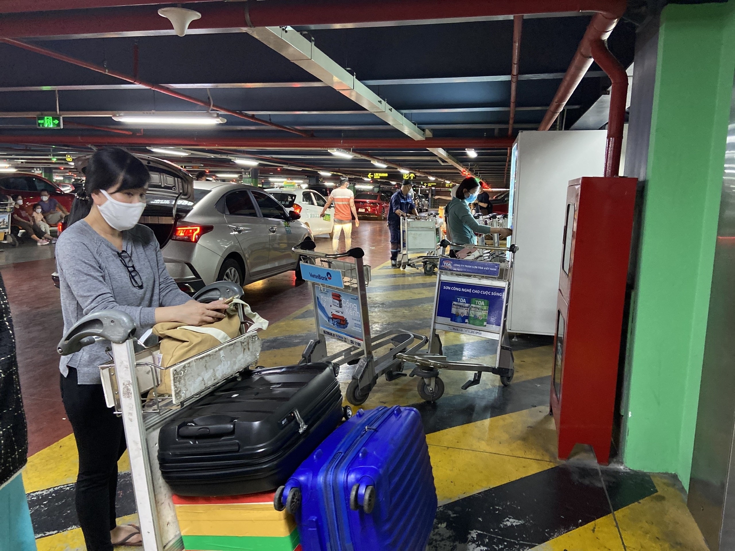 san bay Tan Son Nhat anh 3