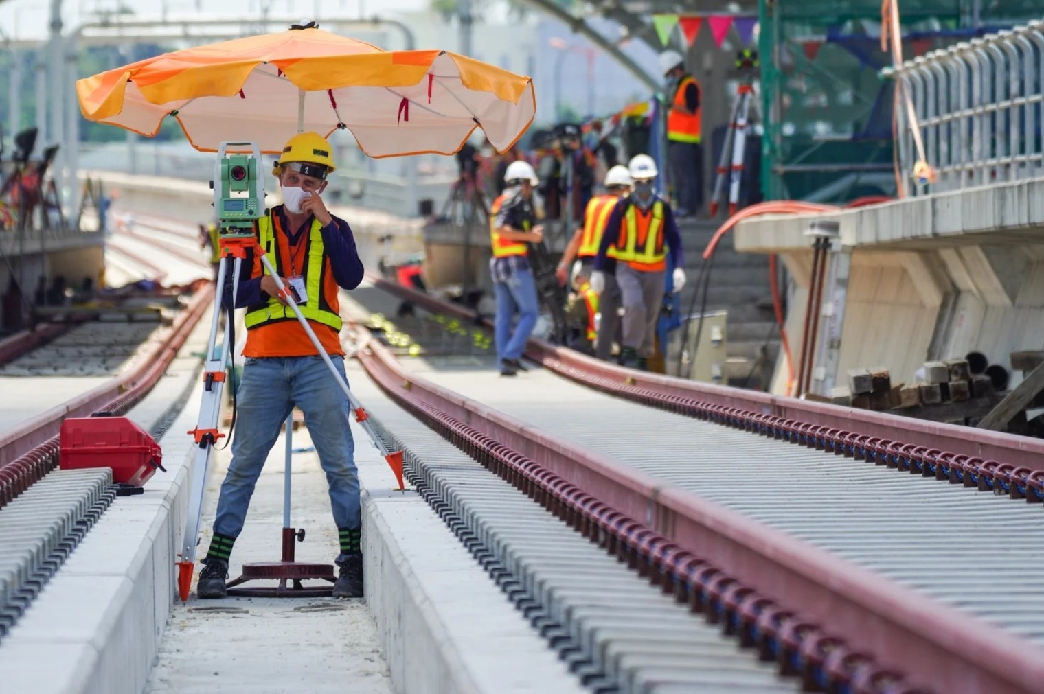 Hon 1.600 ty dong de khoi phuc dich vu tu van cho metro so 1 TP.HCM hinh anh