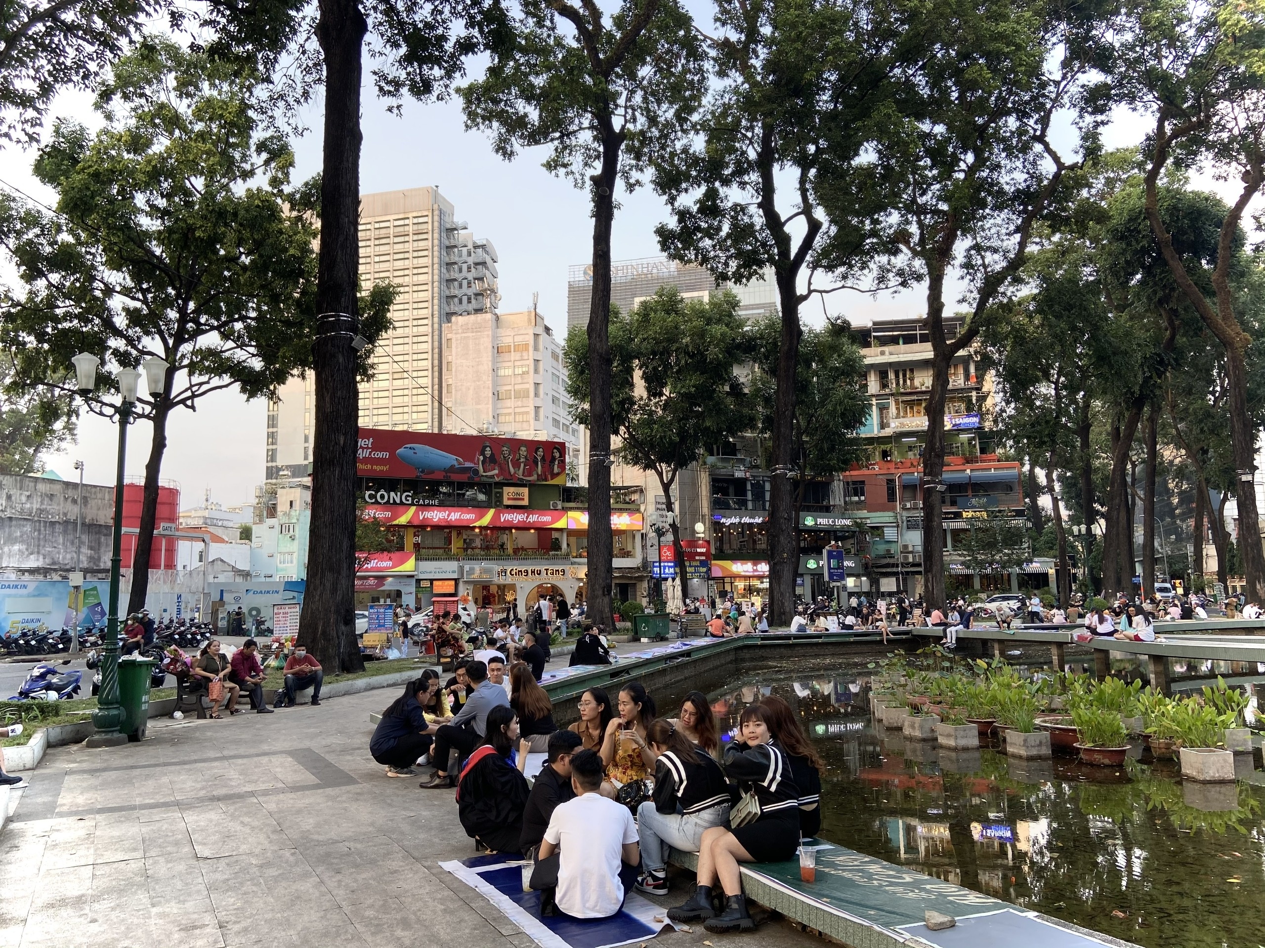 Nguoi TP.HCM ky vong gi khi ho Con Rua cai tao? anh 3