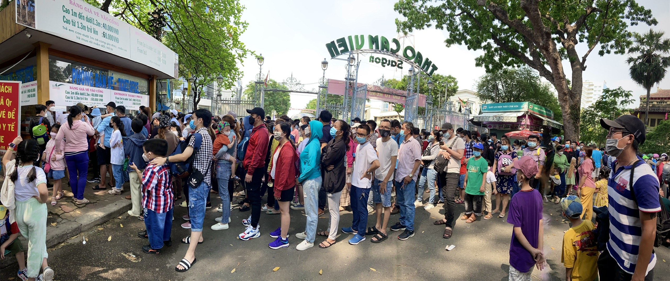 Thao Cam Vien,  buu dien TP.HCM 'chat nich' nguoi dip gio To anh 1