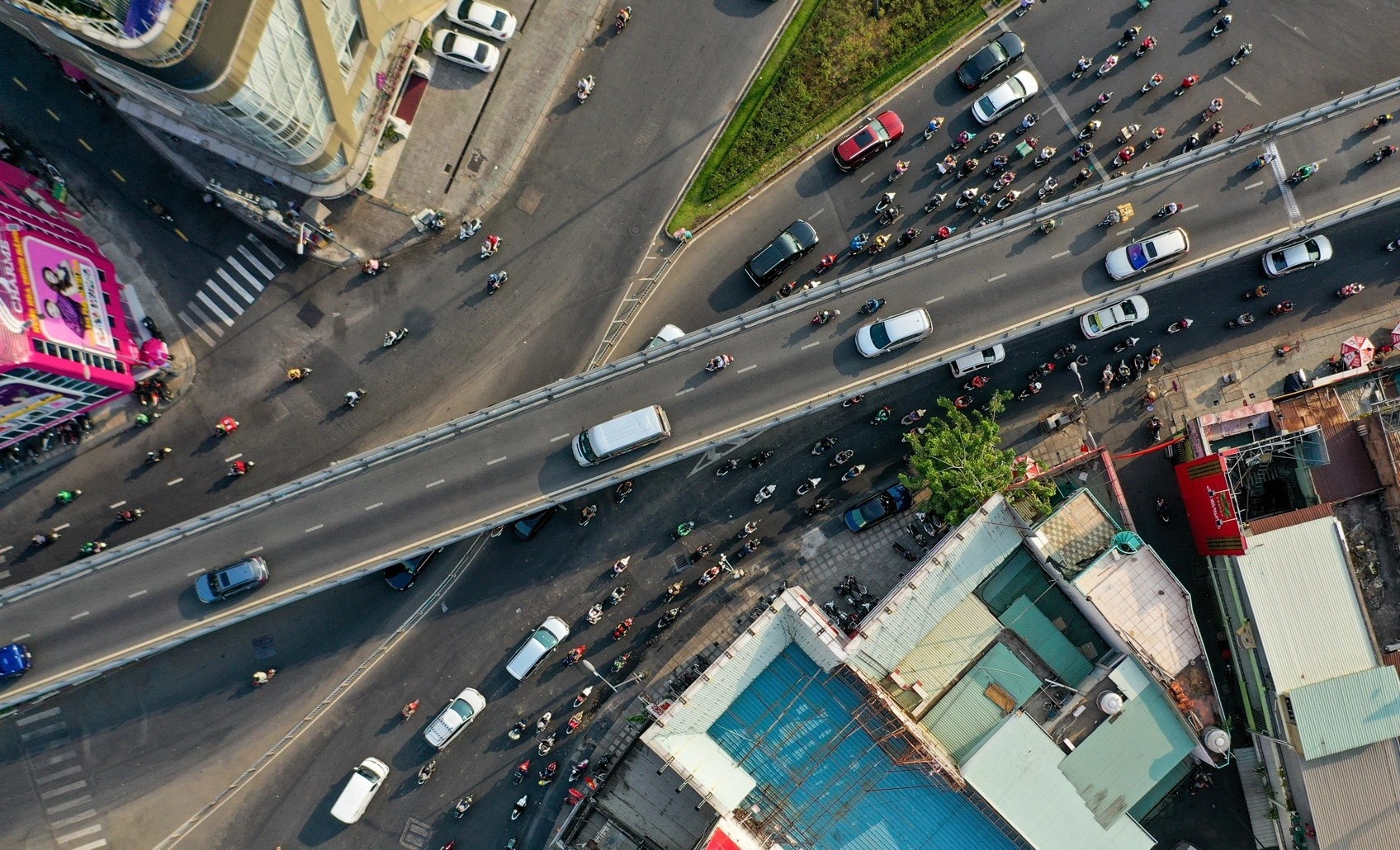 3 du an khoi thong cua ngo TP.HCM sap duoc khoi cong hinh anh