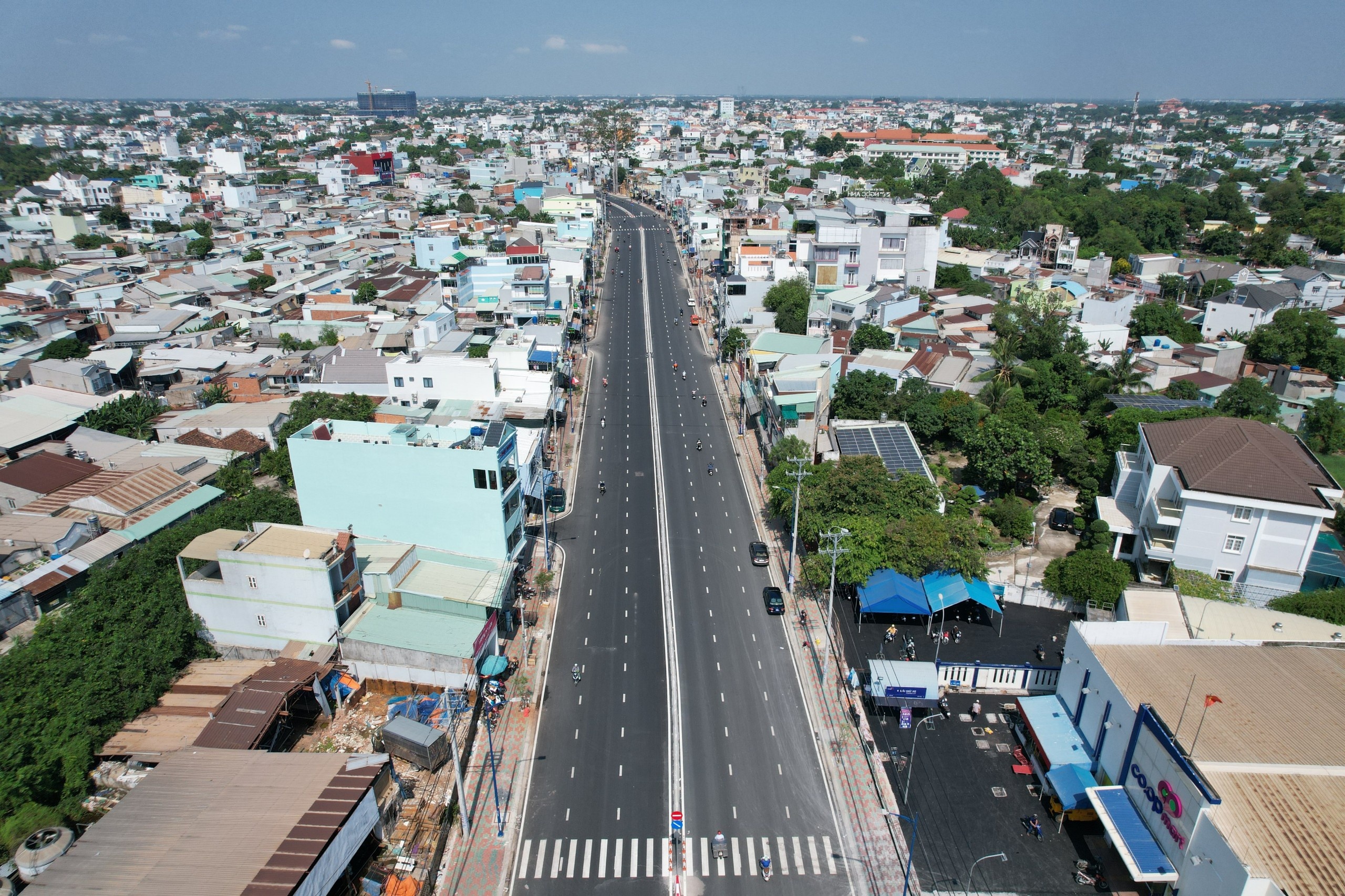 Nguoi dan TP.HCM tam biet con duong ngap nuoc hon 20 nam hinh anh