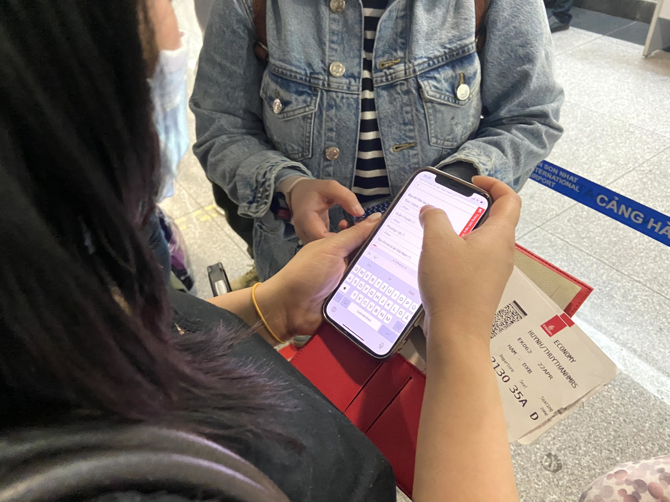 Thay doi quy dinh nhap canh o Tan Son Nhat, thuan loi cho nguoi dan hinh anh