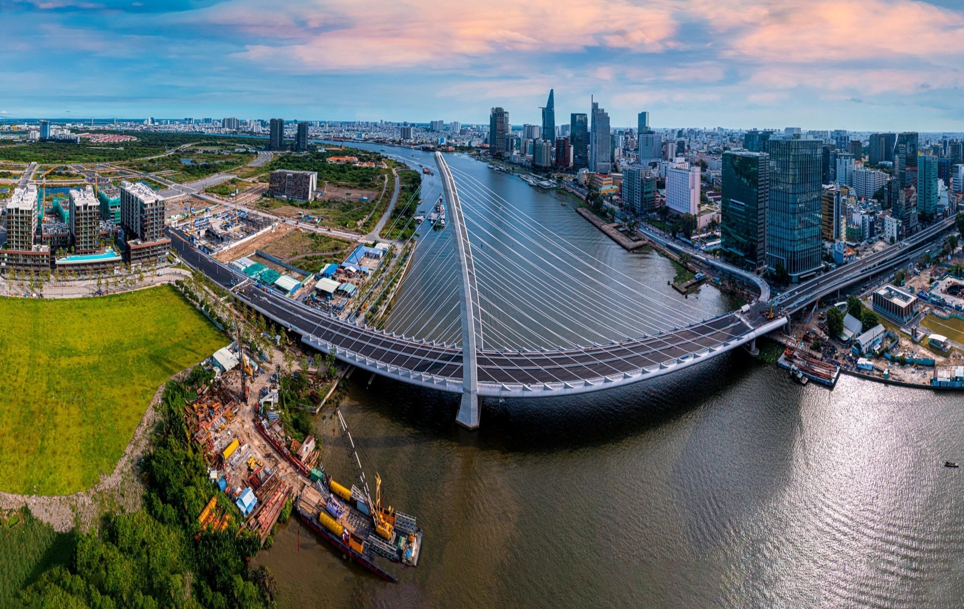 Cau Thu Thiem 2 thong xe vao hom nay hinh anh