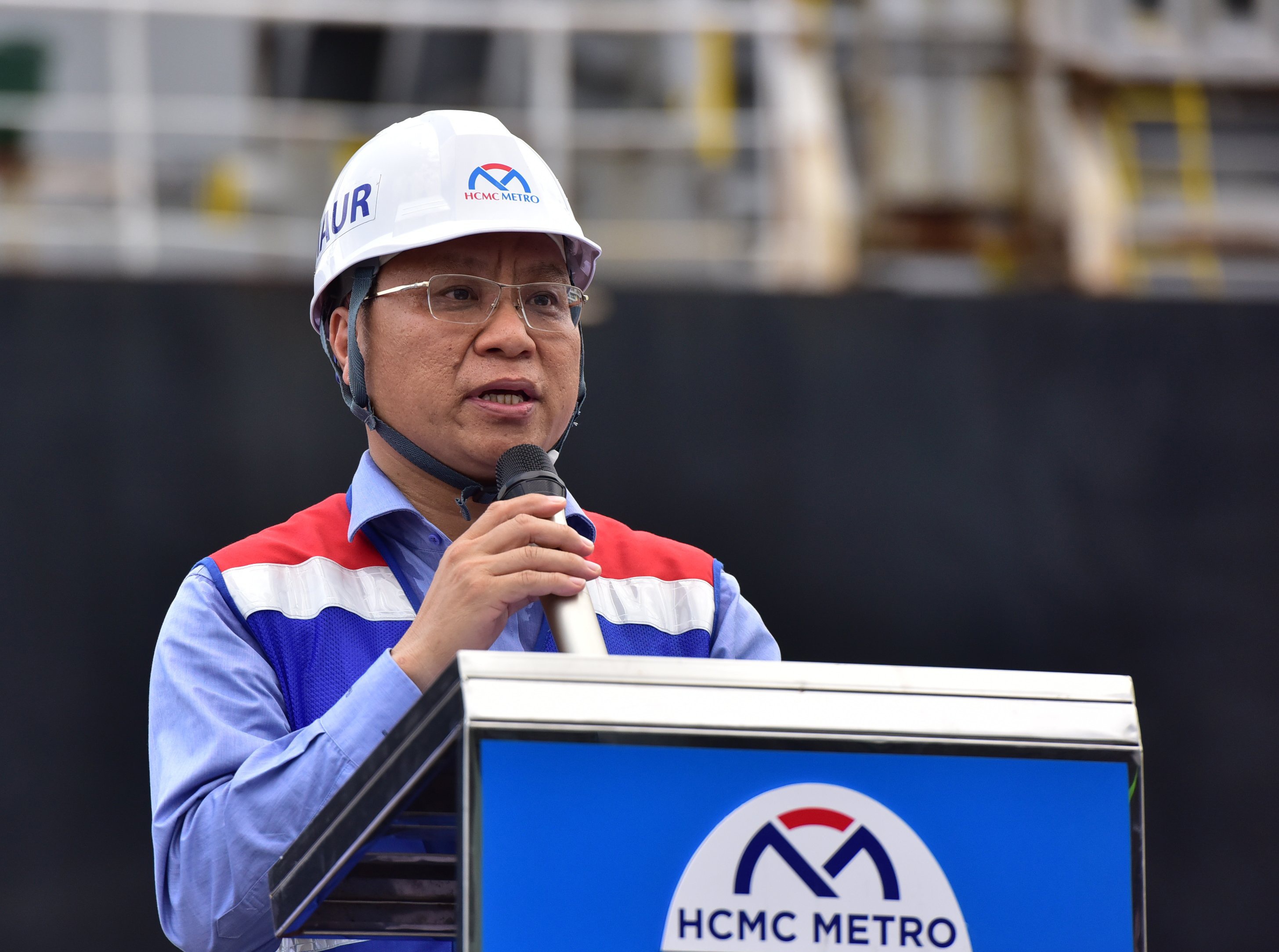 Hai doan tau metro so 1 cuoi cung da ve TP.HCM anh 6