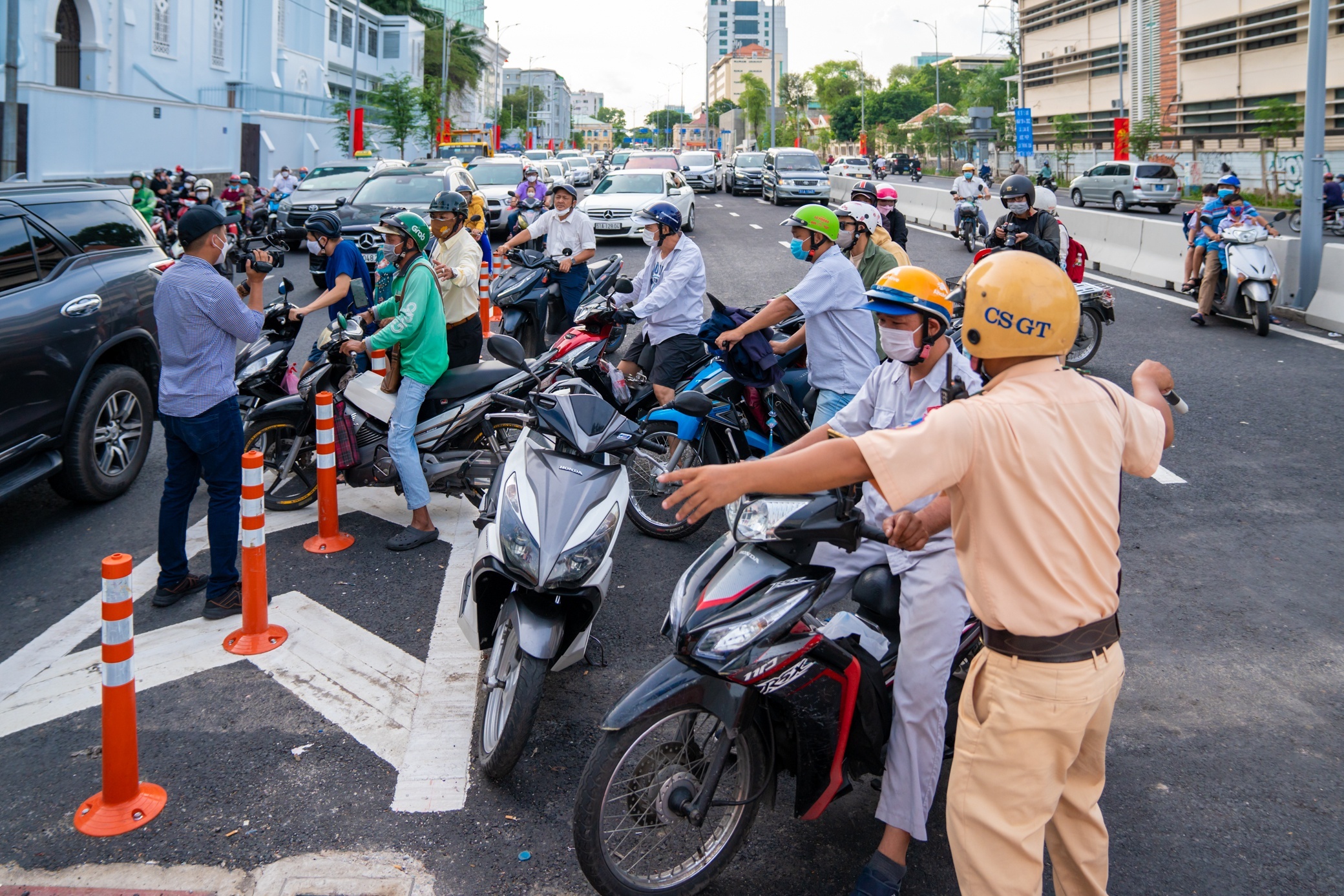 3 doan duong trung tam quan 1 TP.HCM chuyen thanh mot chieu hinh anh