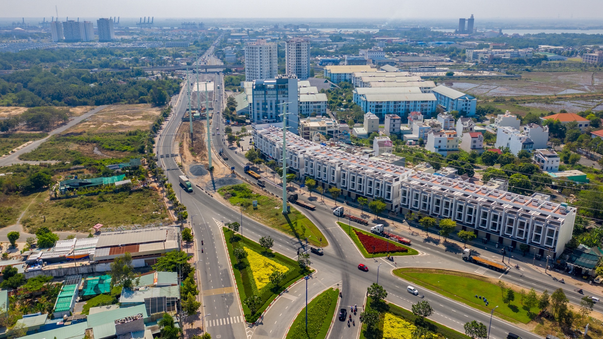 Du an mo rong duong Dong Van Cong qua TP Thu Duc cham tien do hinh anh