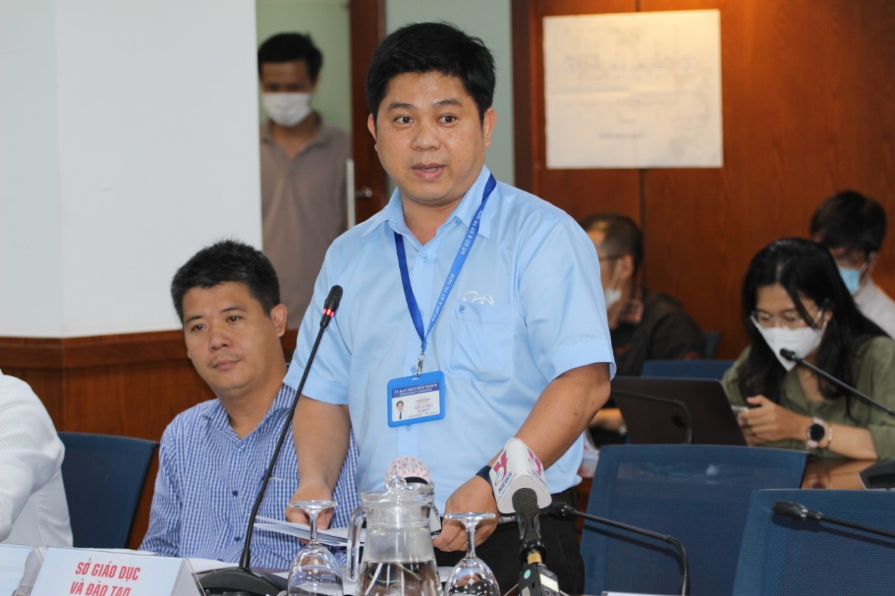 Cong an TP.HCM se xu ly thong tin vu nu sinh o truong quoc te bi danh anh 1