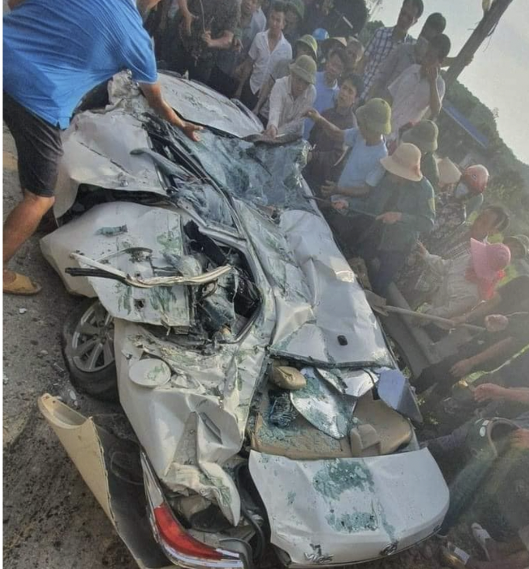 Vu xe tai de nat xe con: Vi sao nam thanh nien song sot ky dieu? hinh anh