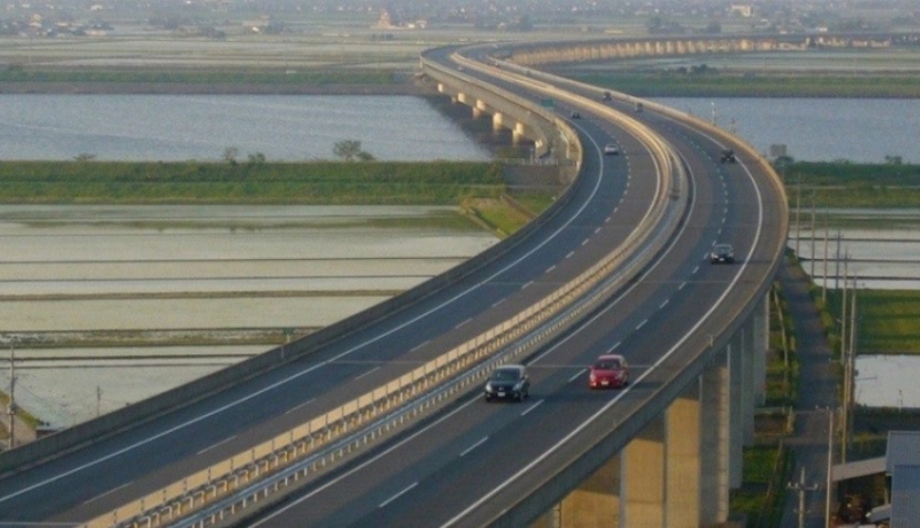 Binh Phuoc, Dak Nong du chi khoang 4.000 ty dong de xay duong cao toc hinh anh