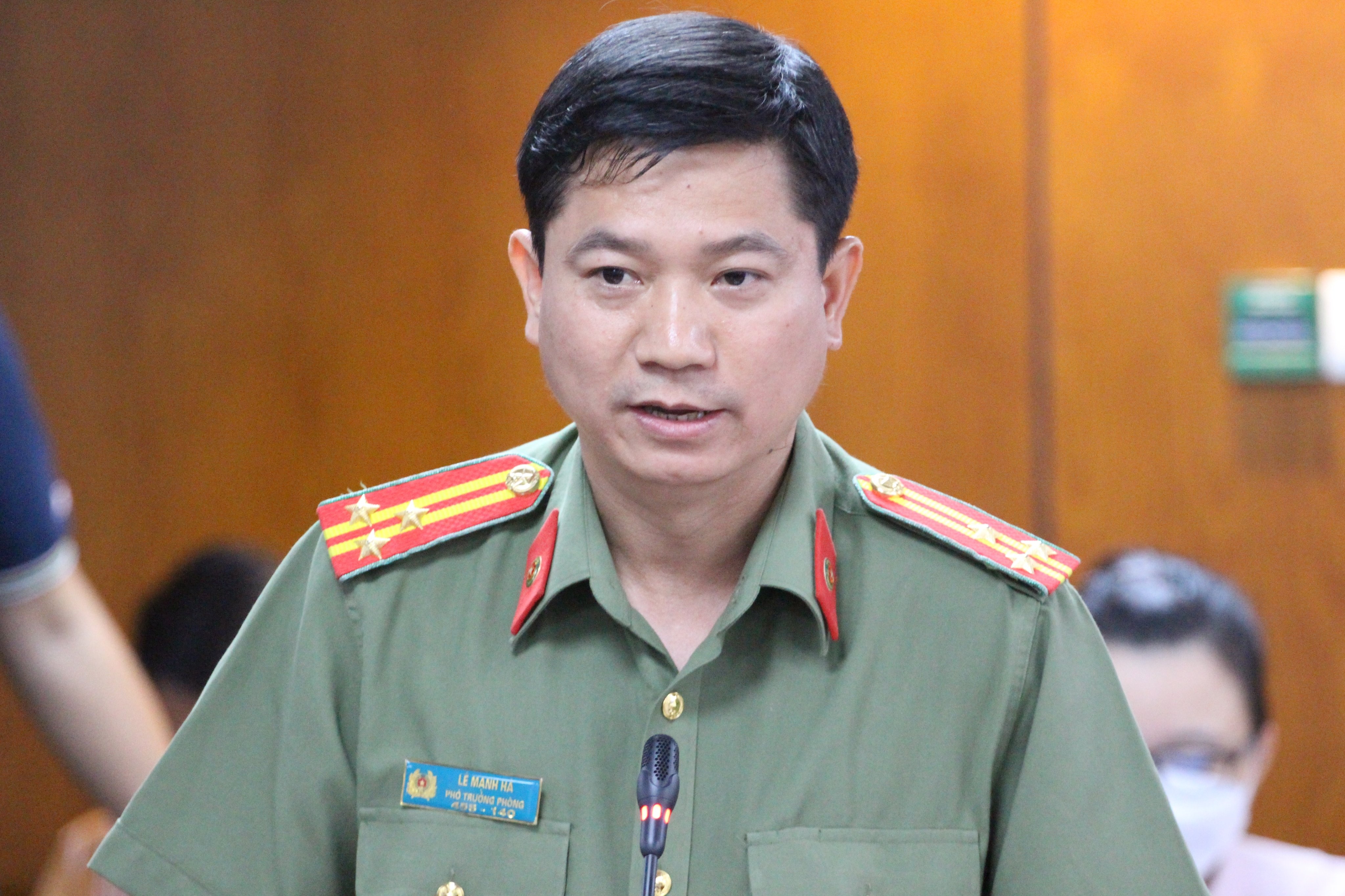 Cong an TP.HCM chi ra thu doan lua ban nguoi sang Campuchia hinh anh