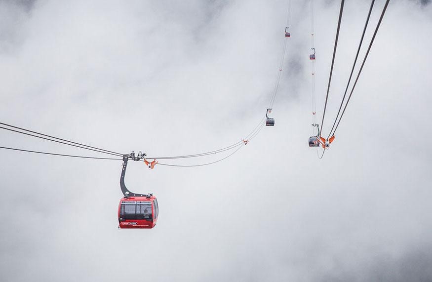 Cap treo len dinh Fansipan tam ngung don khach anh 1