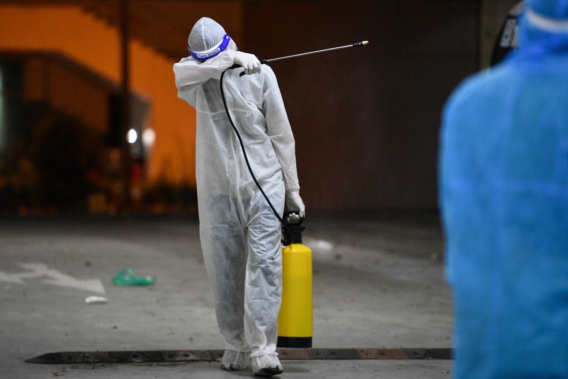 Bi thu Nguyen Van Nen ho then vi cham khen thuong luc luong tuyen dau hinh anh